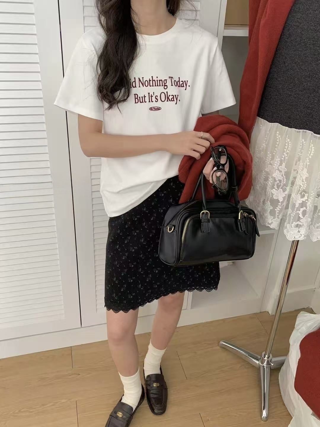 1911 復古紅白英字短T