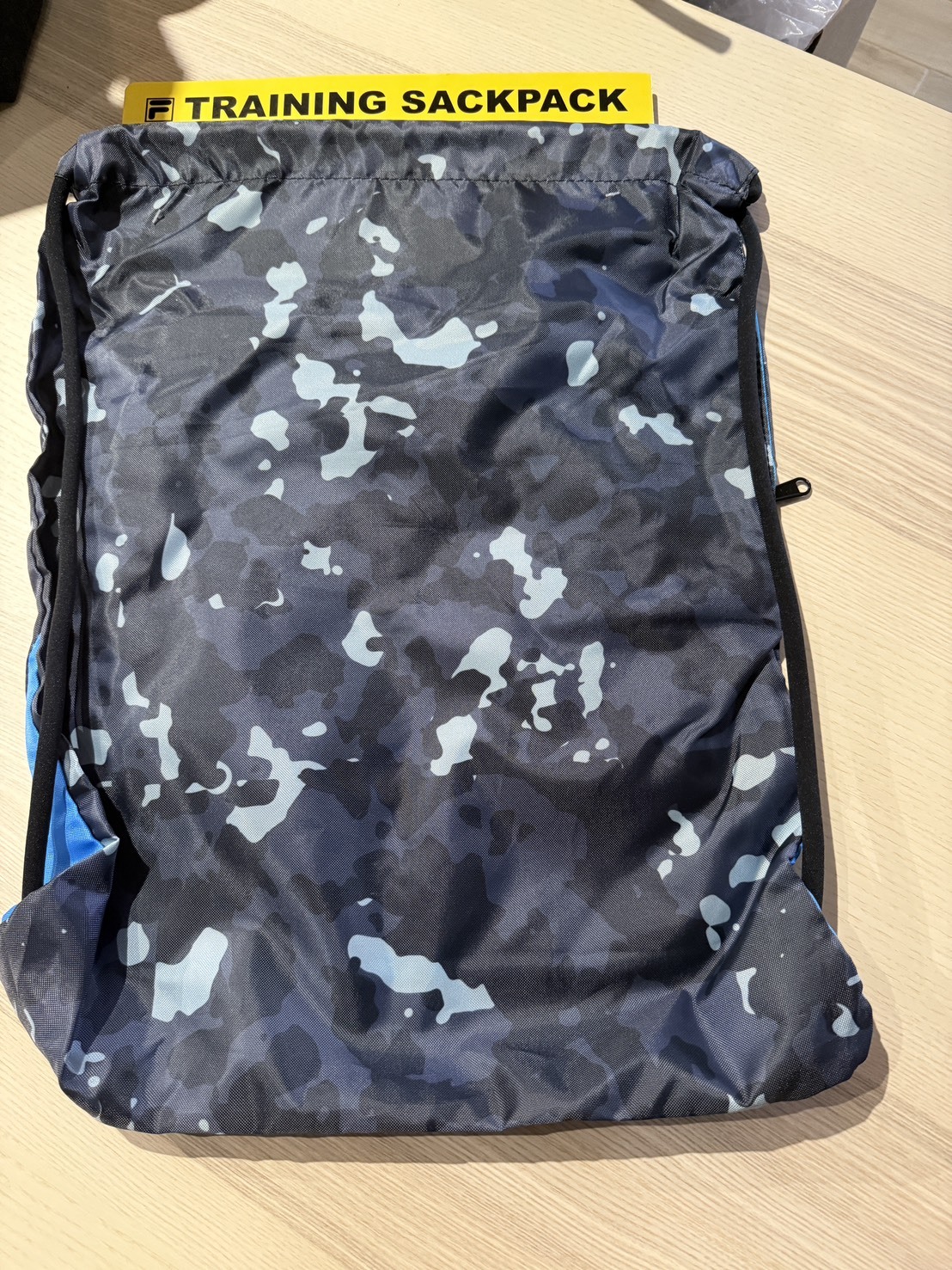 【出清特價】FILA 束口袋 後背包｜迷彩款