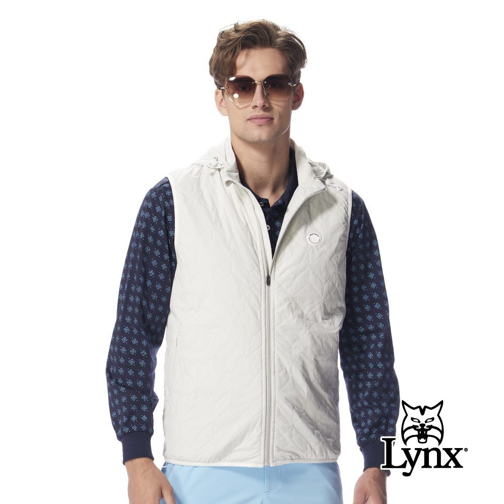 【Lynx Golf】男款防風保暖菱形幾何壓紋立領連帽背心
