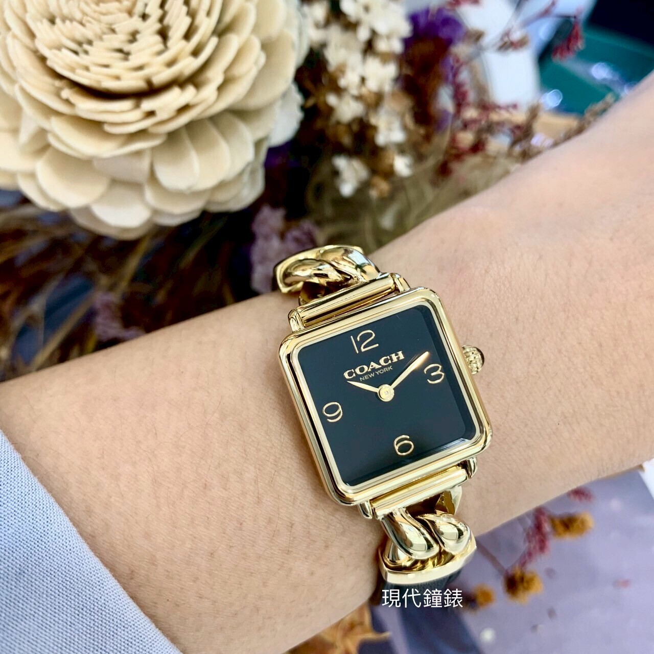 【COACH】廣告主打商品CO14504356  22mm 現代鐘錶