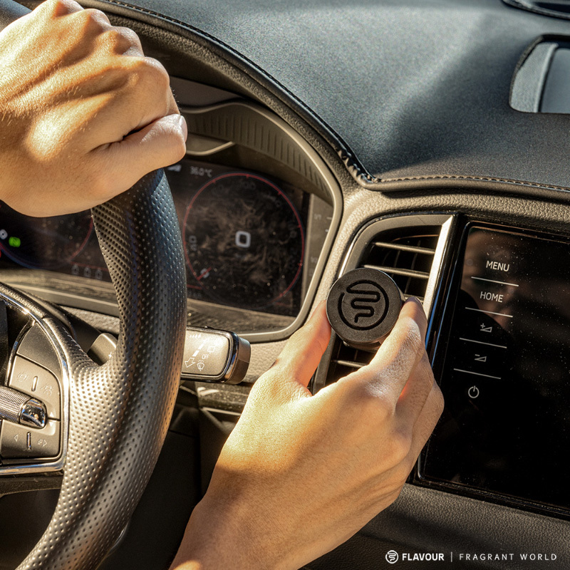 🌿 FLAVOUR 車用出風口香氛夾(含一片補充片)