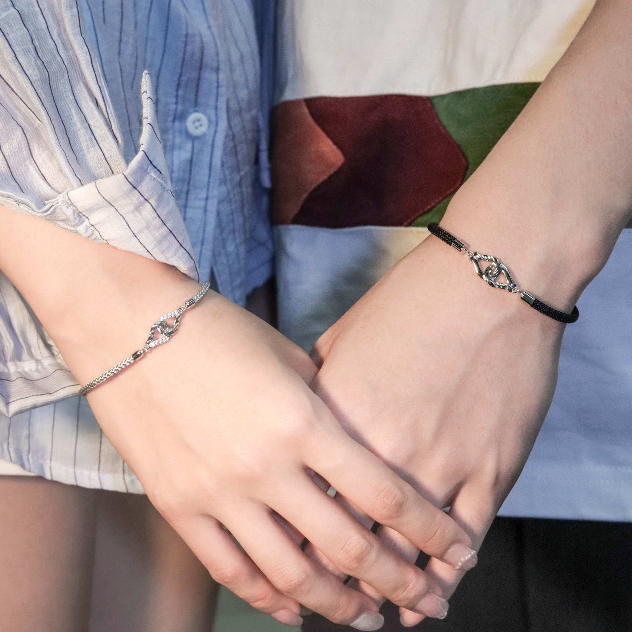 | 925純銀・厚鍍白金 | 牽定你的手情侶手繩 （男款 /女款） | BR1351 |