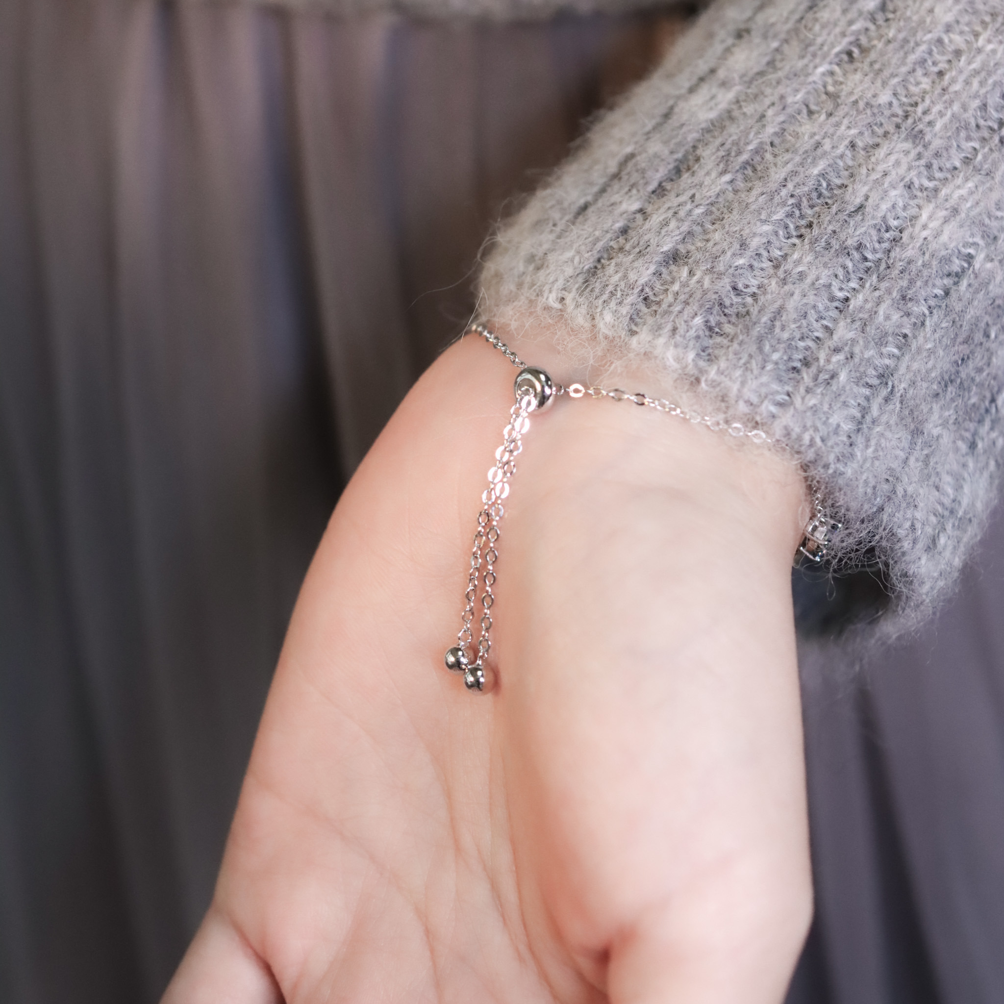 | 925純銀・ 厚鍍白金 ・莫桑石 | 鑽光漫藍蝶境手鏈（白色/藍色） | BR1419 |