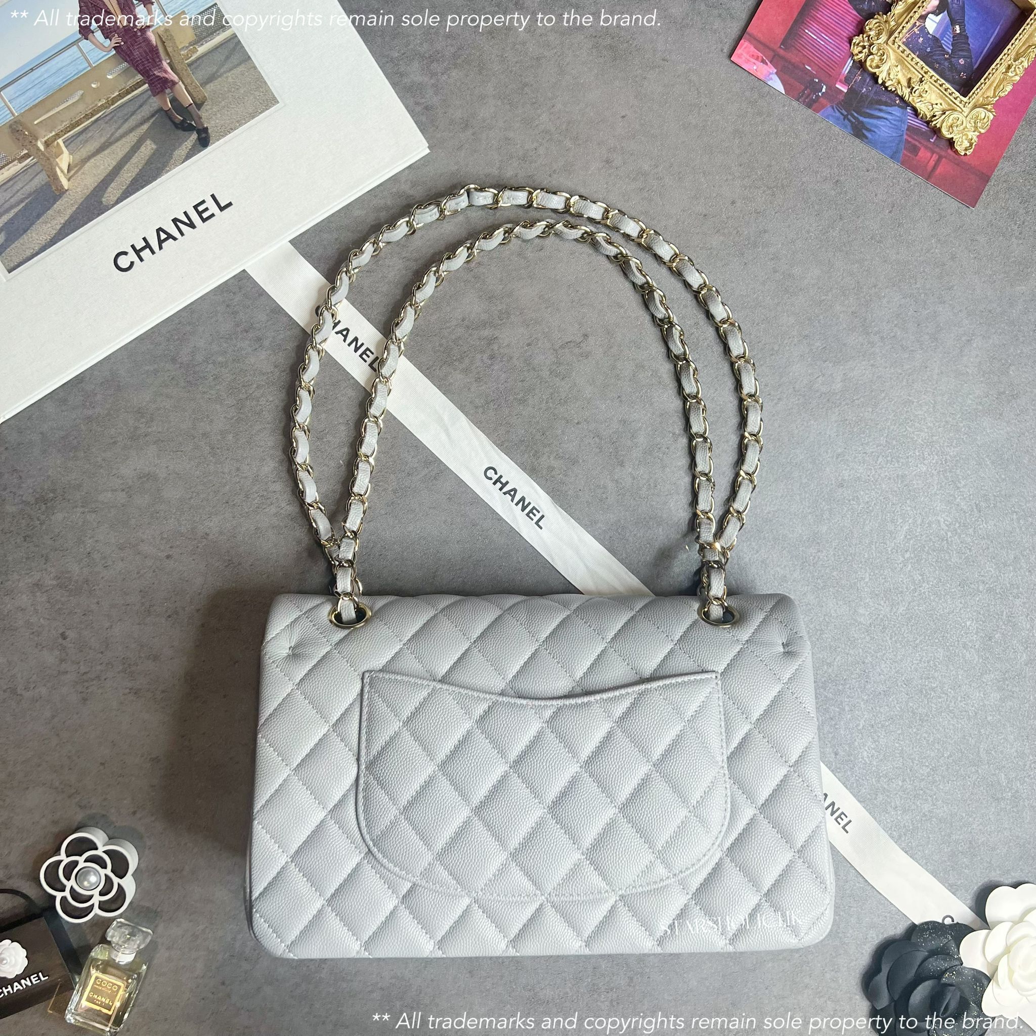 CHANEL Classic Flap 25cm