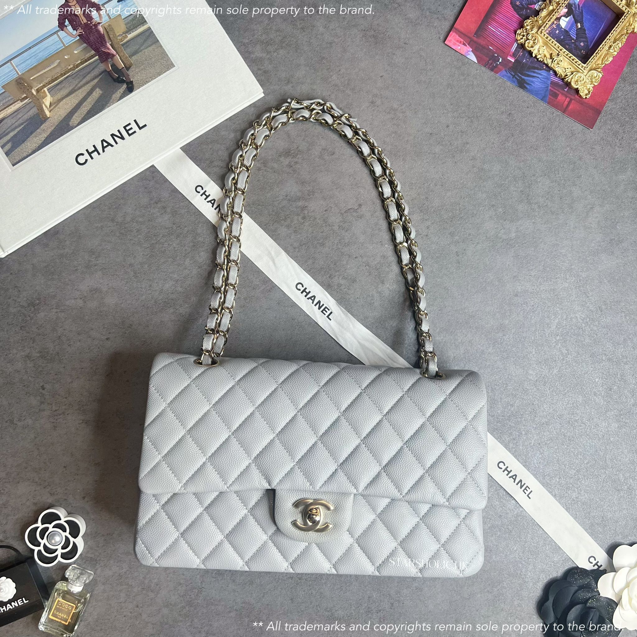 CHANEL Classic Flap 25cm