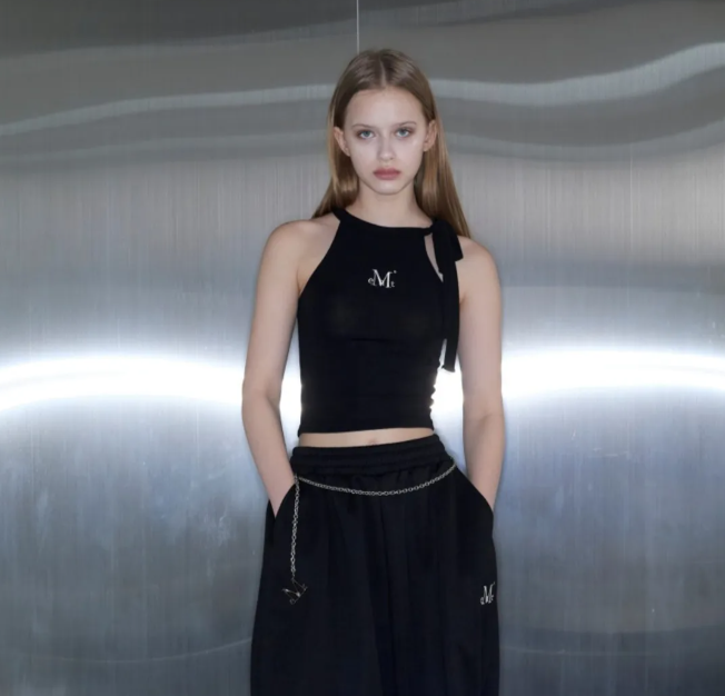 【代購】MUCENT 綁帶繞脖背心 背心 綁帶 蝴蝶結 無袖