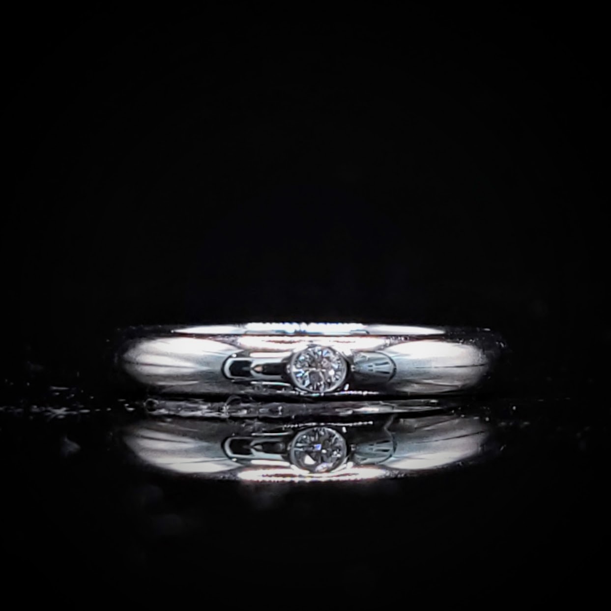 18K White Gold 0.06ct Diamond Ring