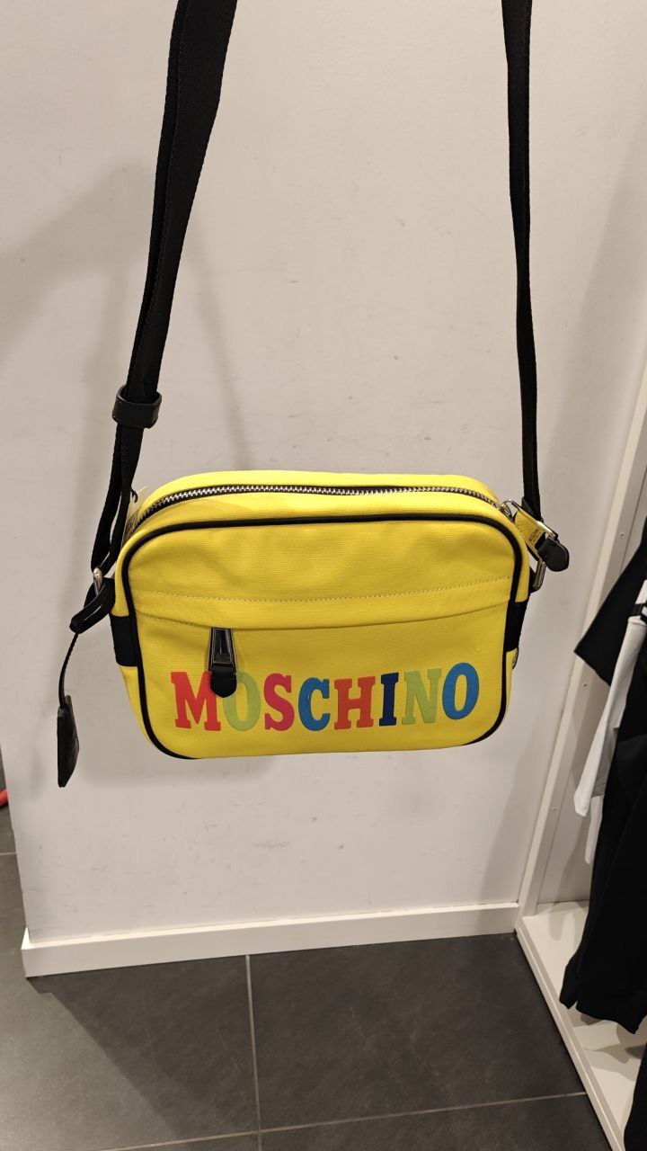 [E] MOSCHINO YELLOW MEN'S CLUTCH BAG, 221Z1T743182162027 (EM12)