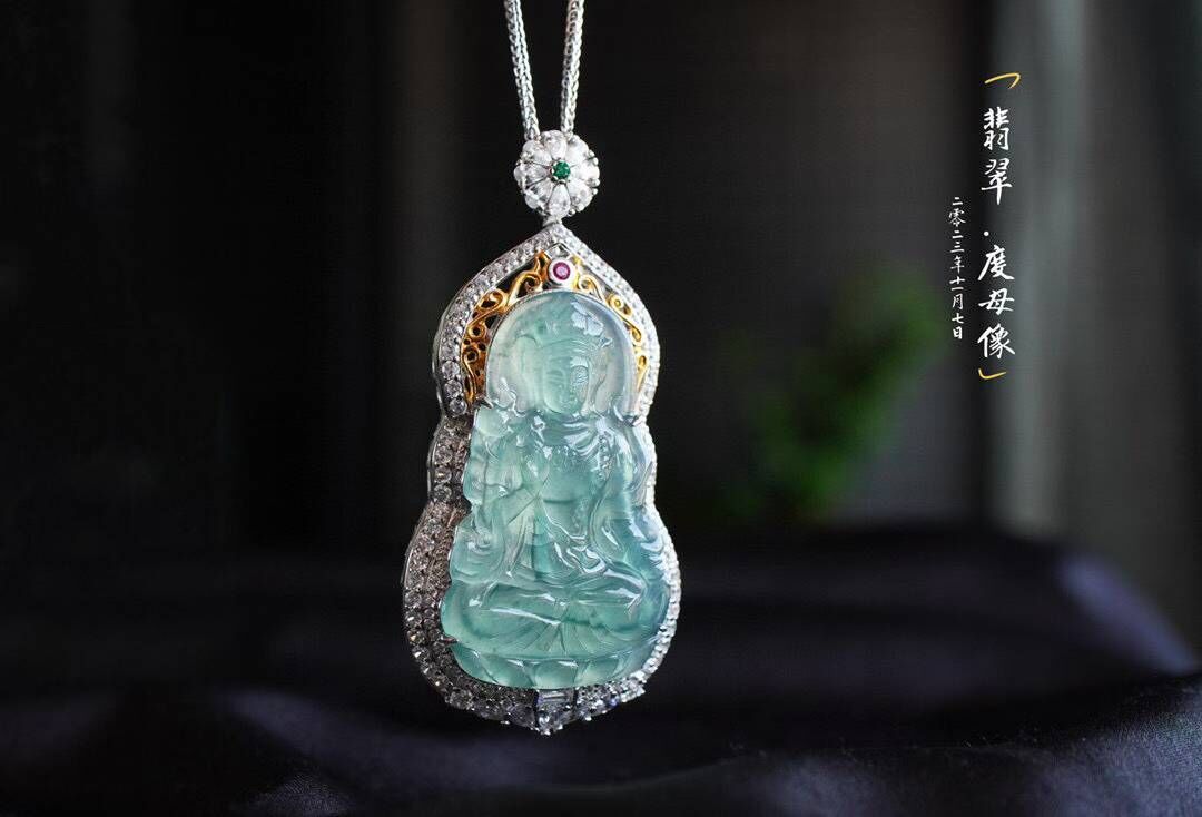 92581 翡翠冰藍水度母吊墜