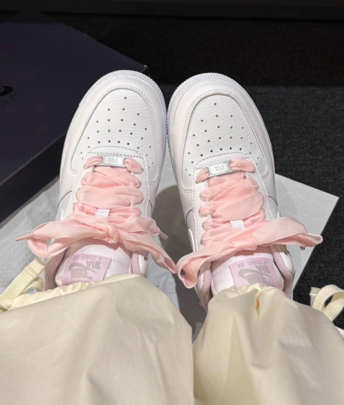 女鞋 NIKE W AIR FORCE 1 '07 VINTAGE 白粉 復古 天鵝絨鞋帶 經典 皮革 休閒鞋【HV4403-601】AF1