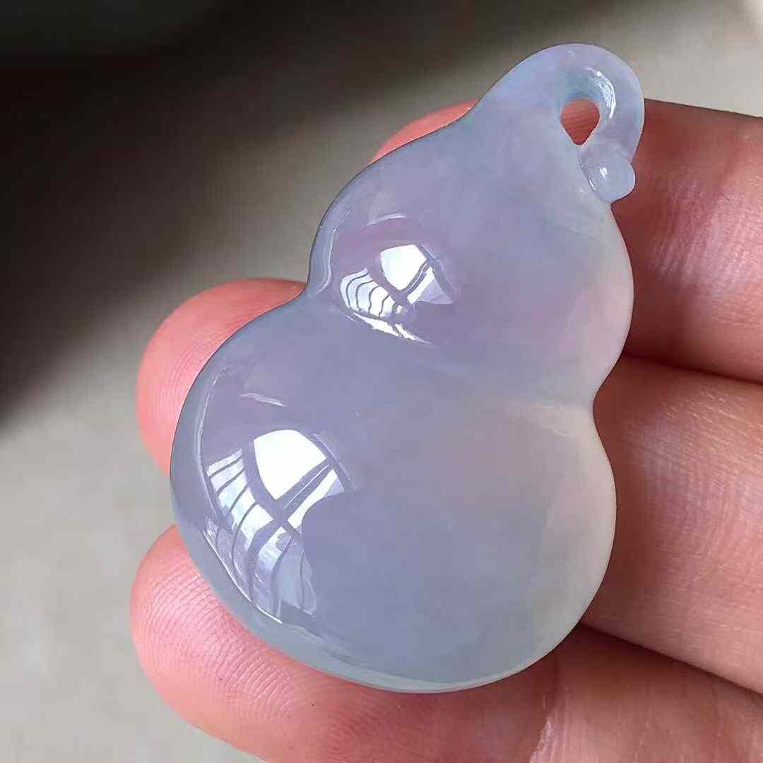 925552 翡翠冰種葫蘆吊墜