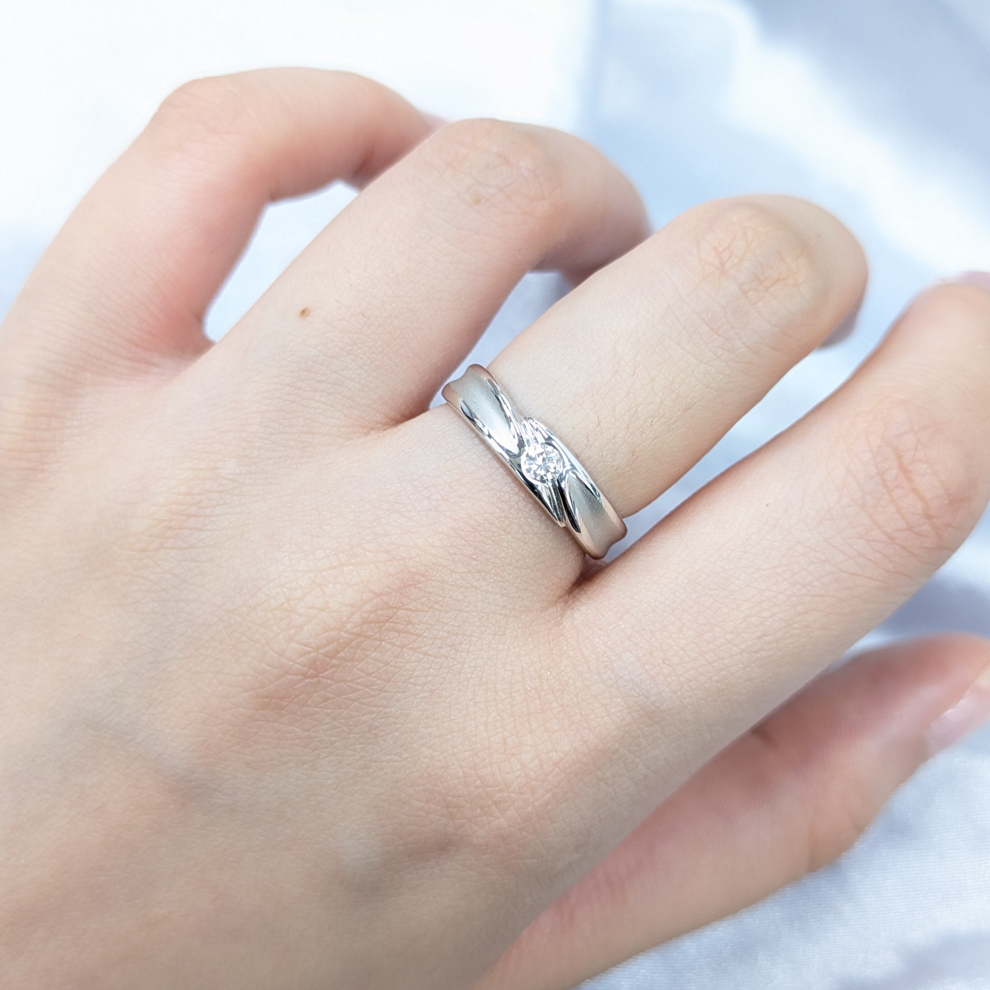 18K White Gold 0.11ct Diamond Ring