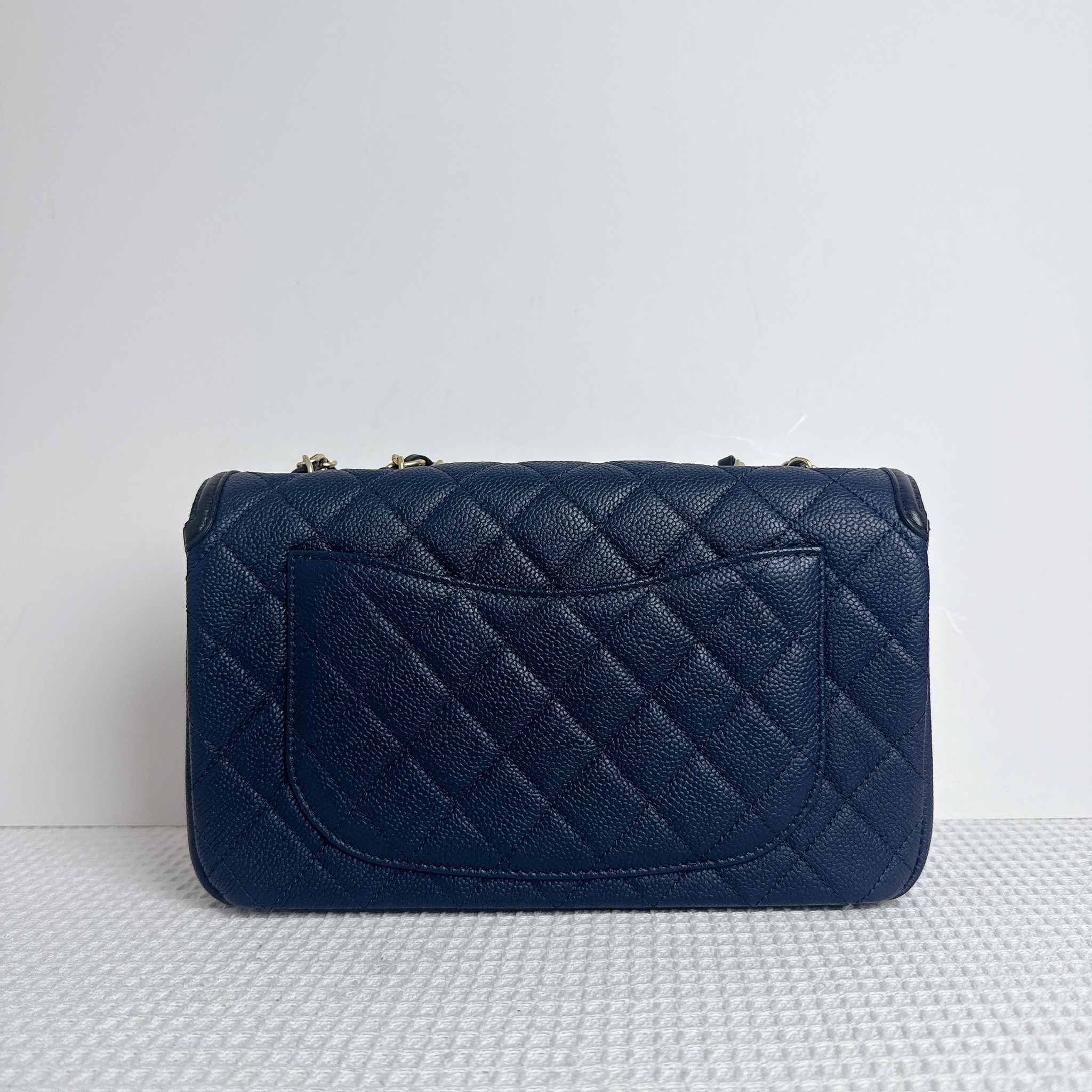 Chanel CC Filigree Bag - Navy / Ghw