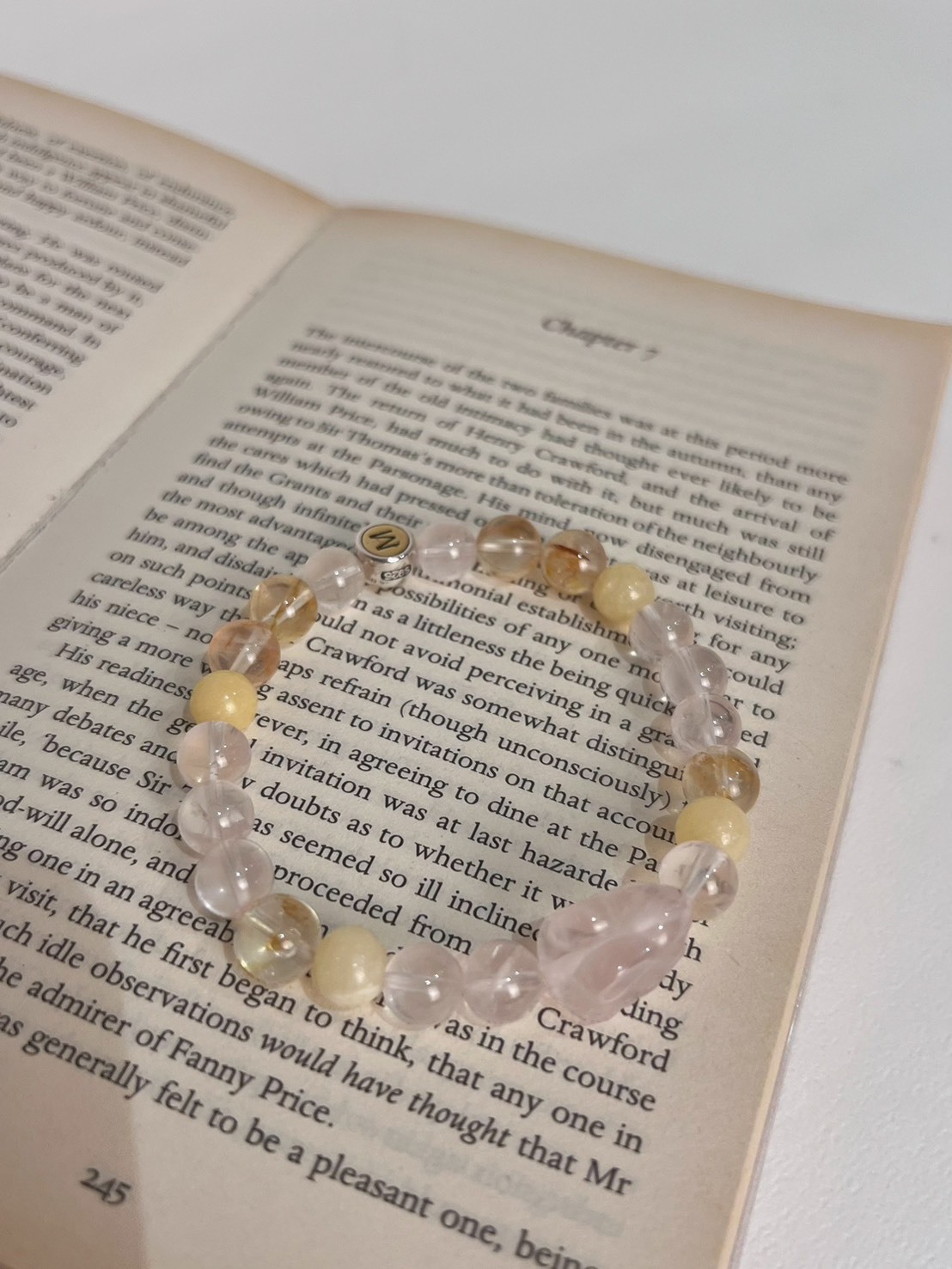 神獸系列-粉霧月兔手環