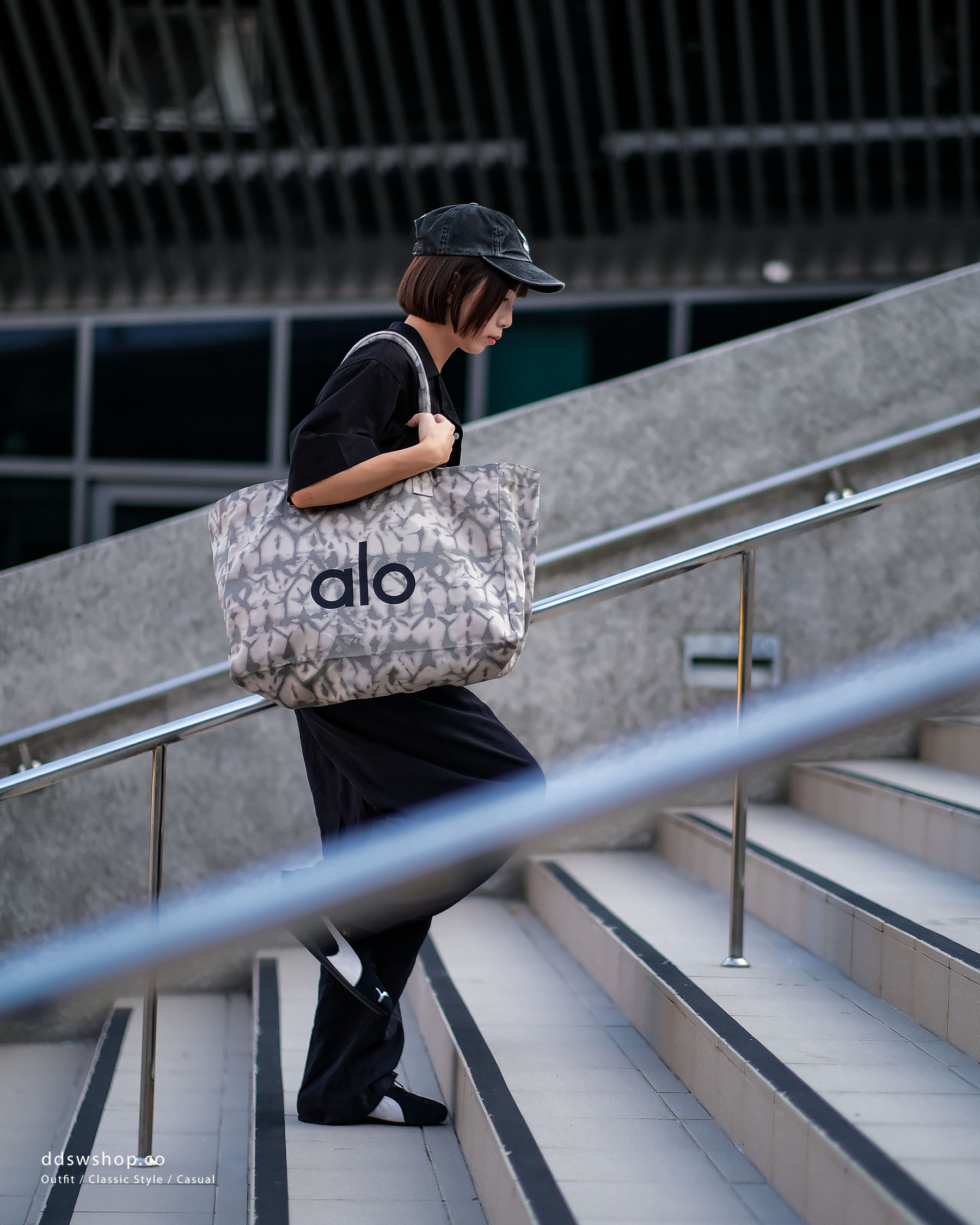 "代購" ALO yoga 撞色印花 棉 托特包 Tote包 手提包 灰色