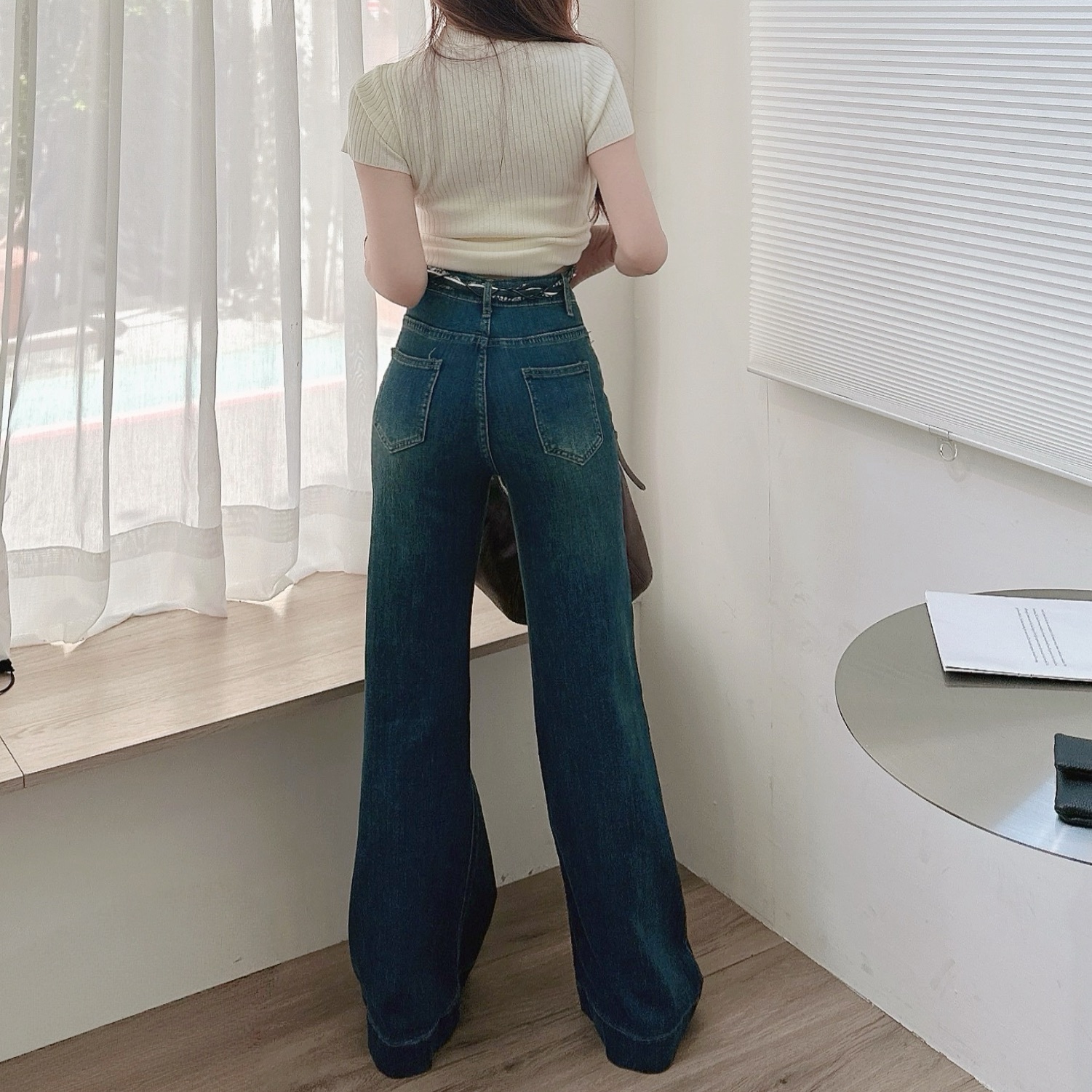 絕美絲巾彈力提臀牛仔喇叭褲/二色