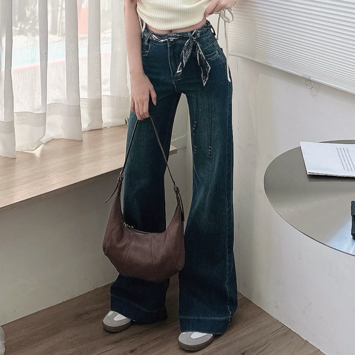 絕美絲巾彈力提臀牛仔喇叭褲/二色