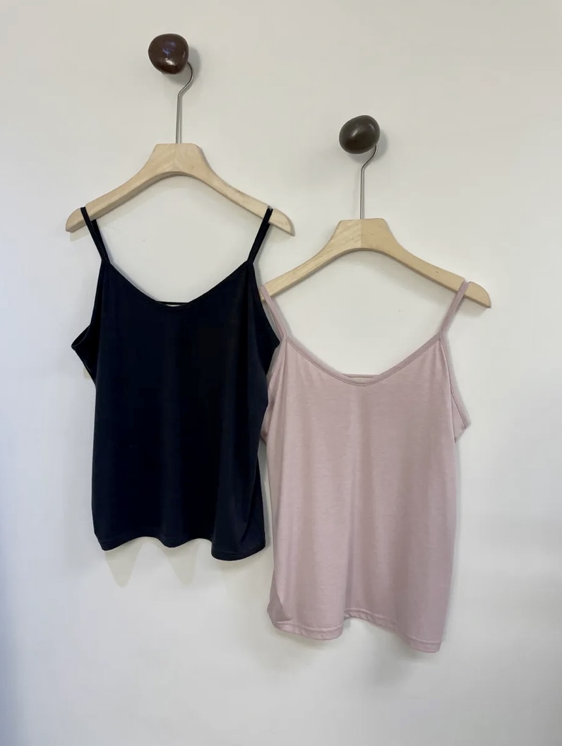 #228N136 鬆弛感嫩豆腐幼肩吊帶 (4色)