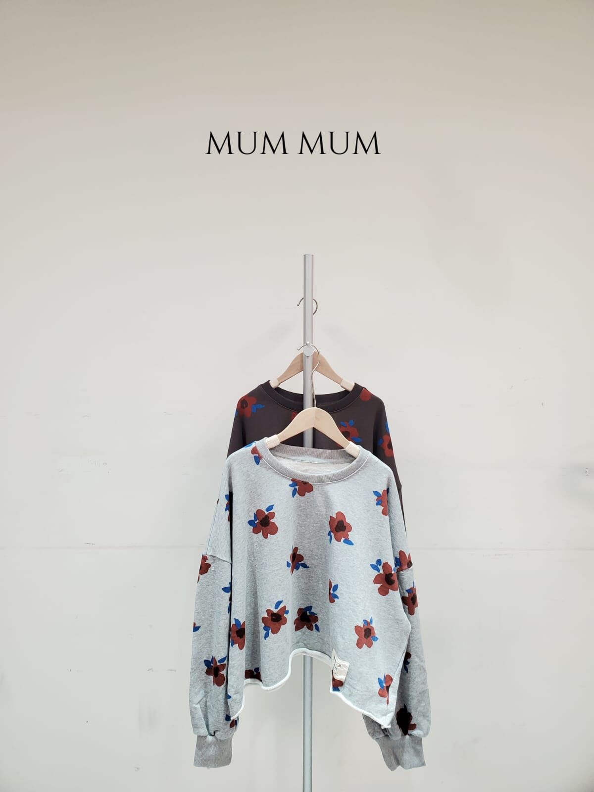 0212717a／紅花圖案百搭衛衣 54/54/21.5