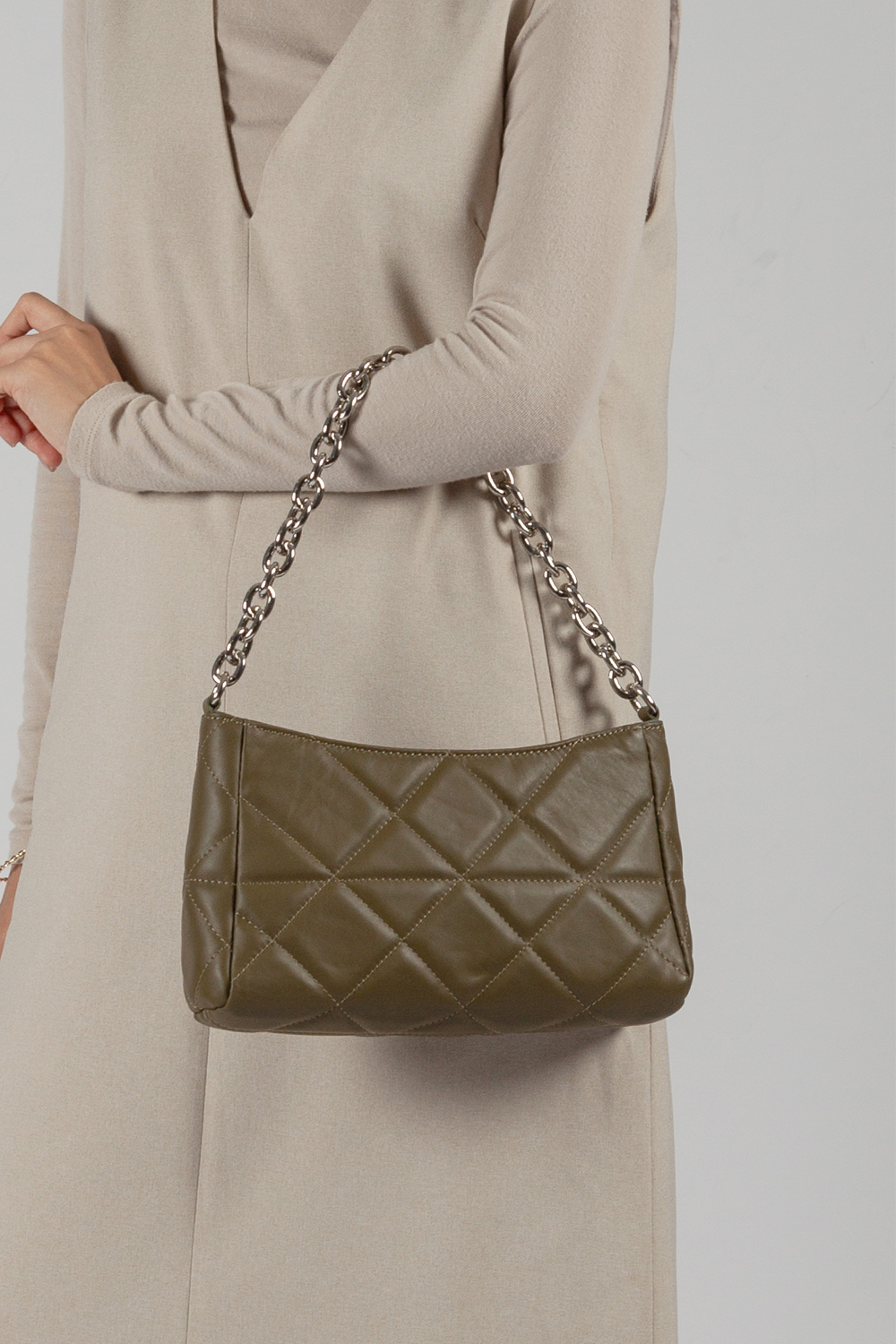 Quilt 格紋鍊條小方包 橄欖