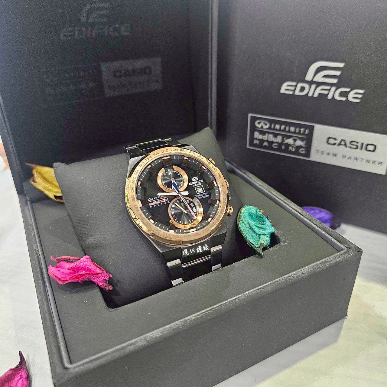 【 EDIFICE】紅牛聯名賽車錶-王者軌跡EFR-542RBM-1A 44mm 現代鐘錶