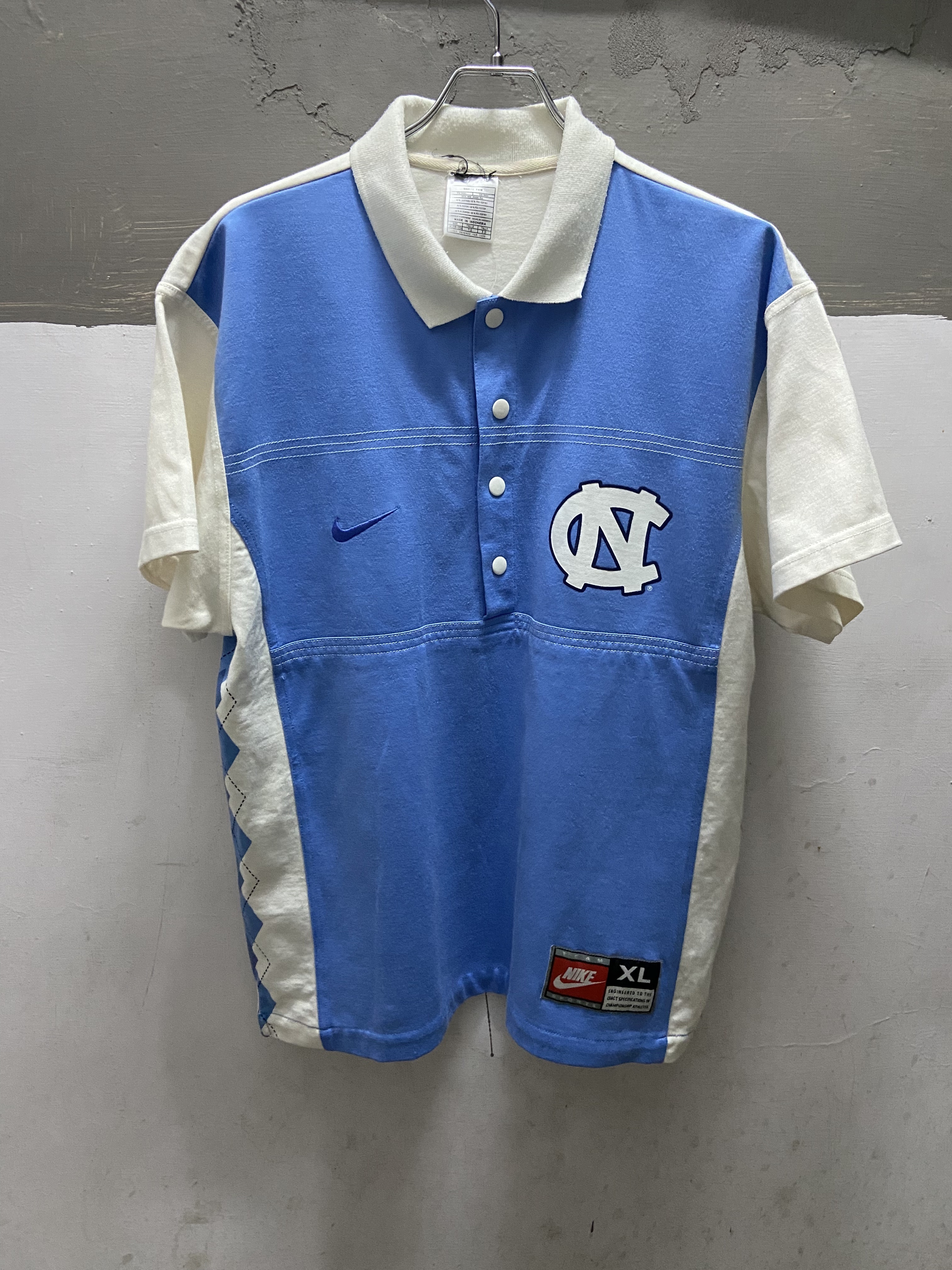 90’s NIKE Pullover Shirt