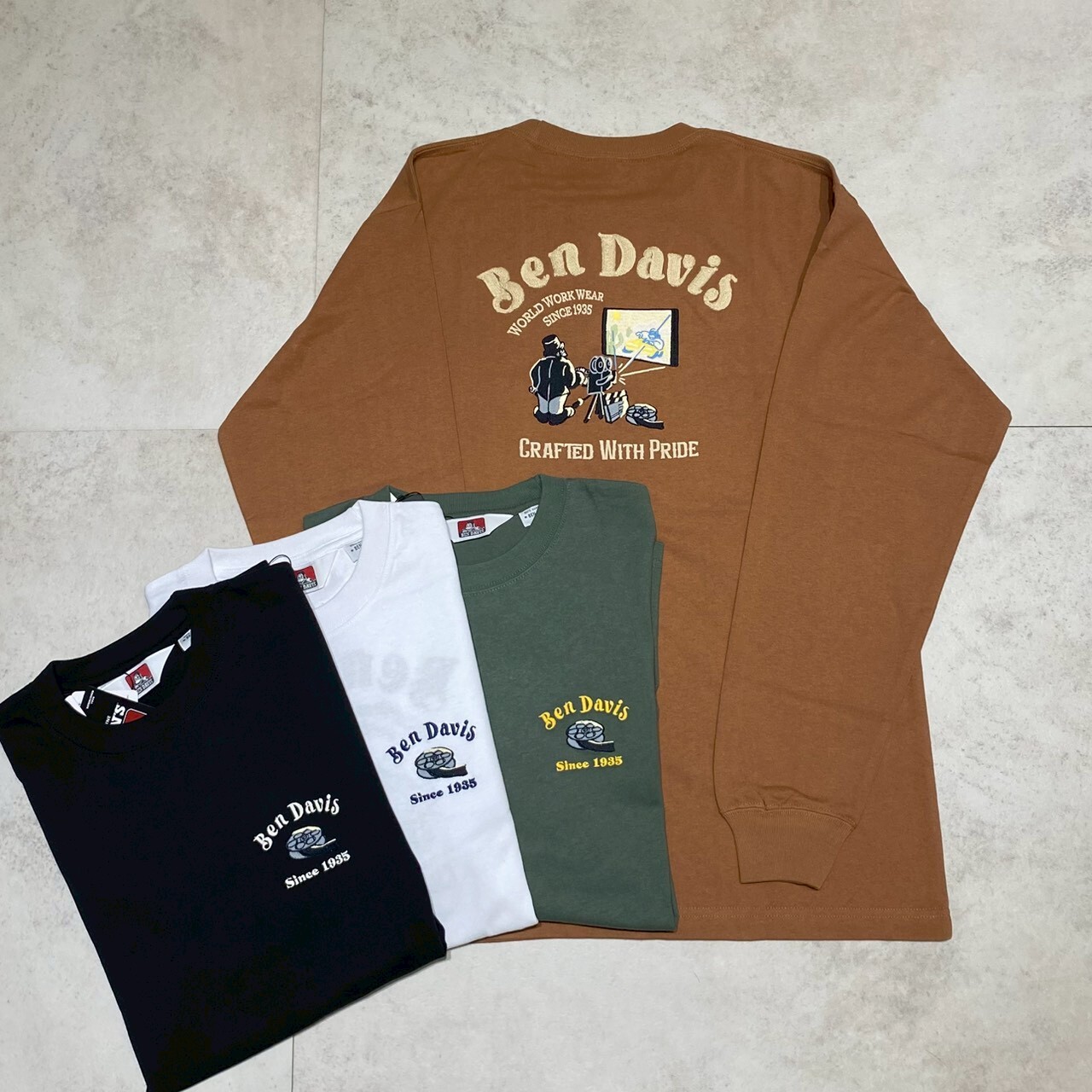 Ben davis 猩猩投影動畫刺繡薄長T C-25780027