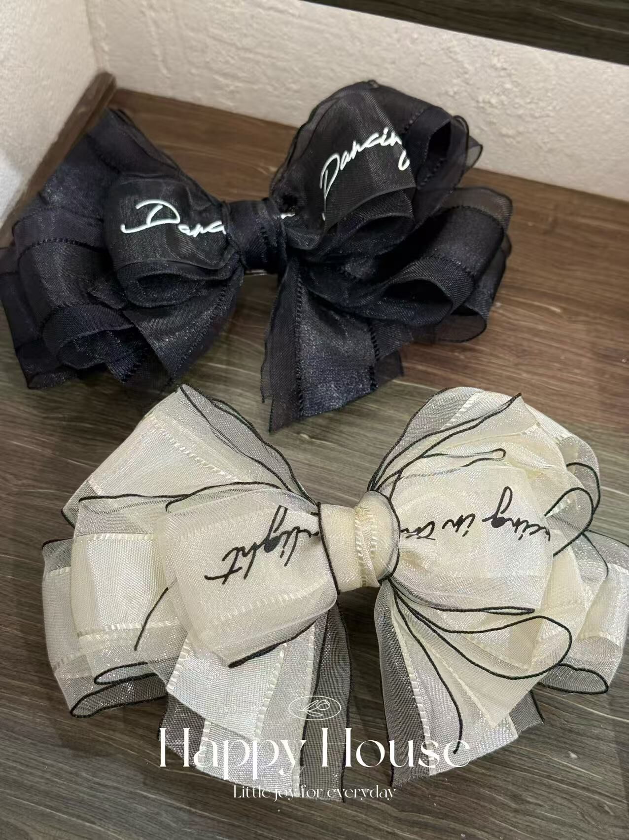 兩色字母拼布彈弓夾