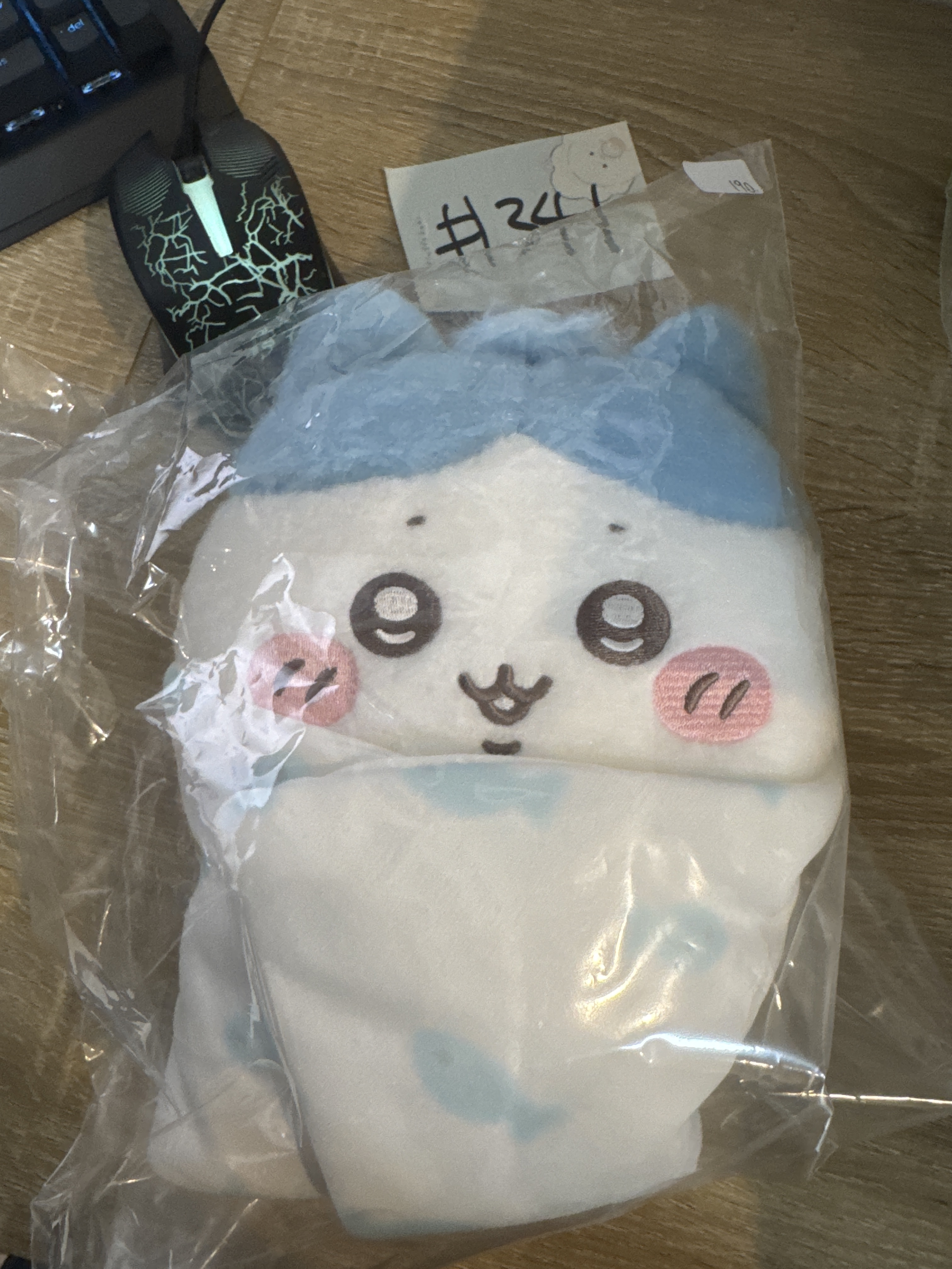 CHIIKAWA 八字貓 公仔#341