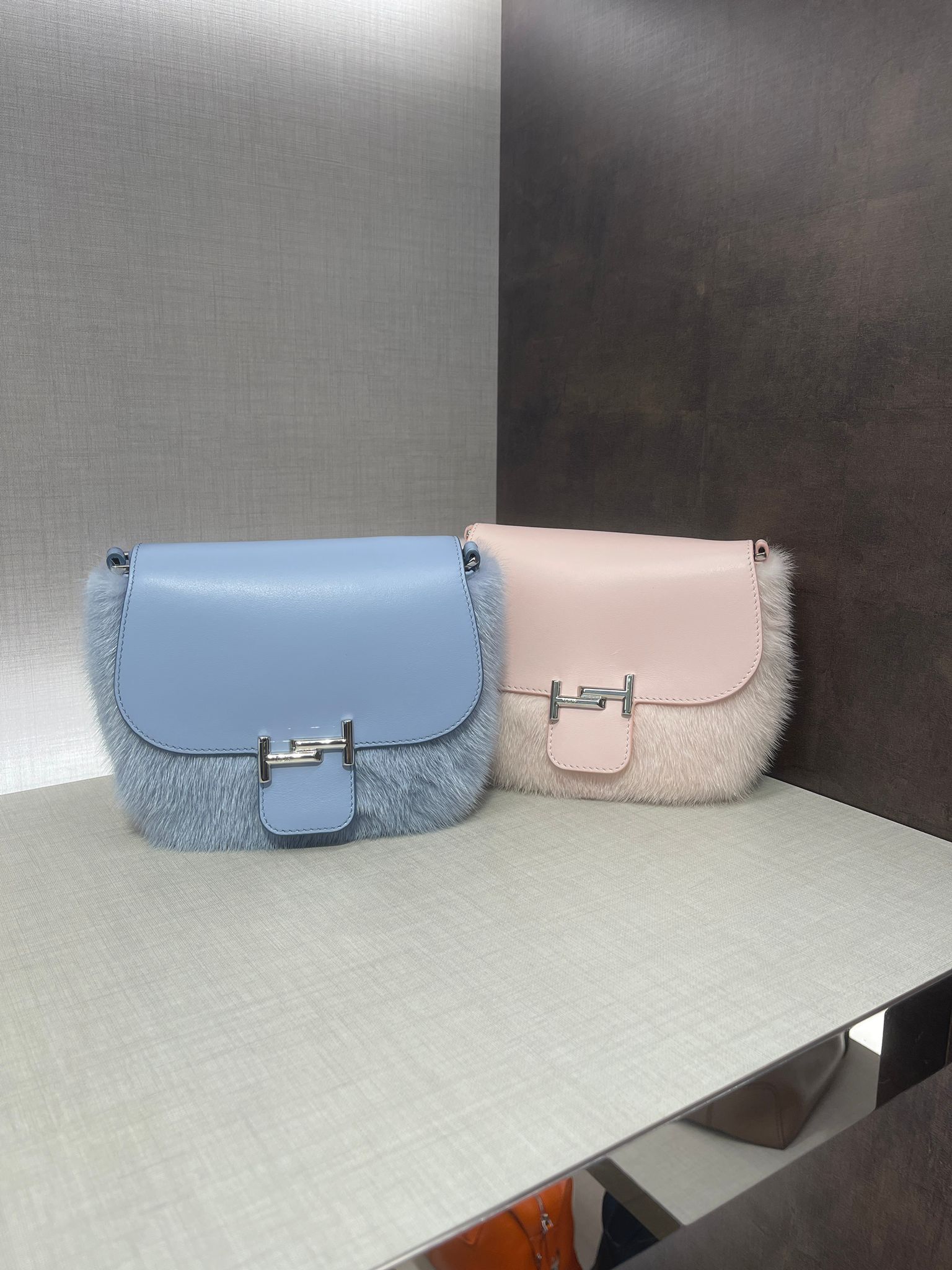Tods Ann Bisac Charm Pic fury saddle bag 2 colors