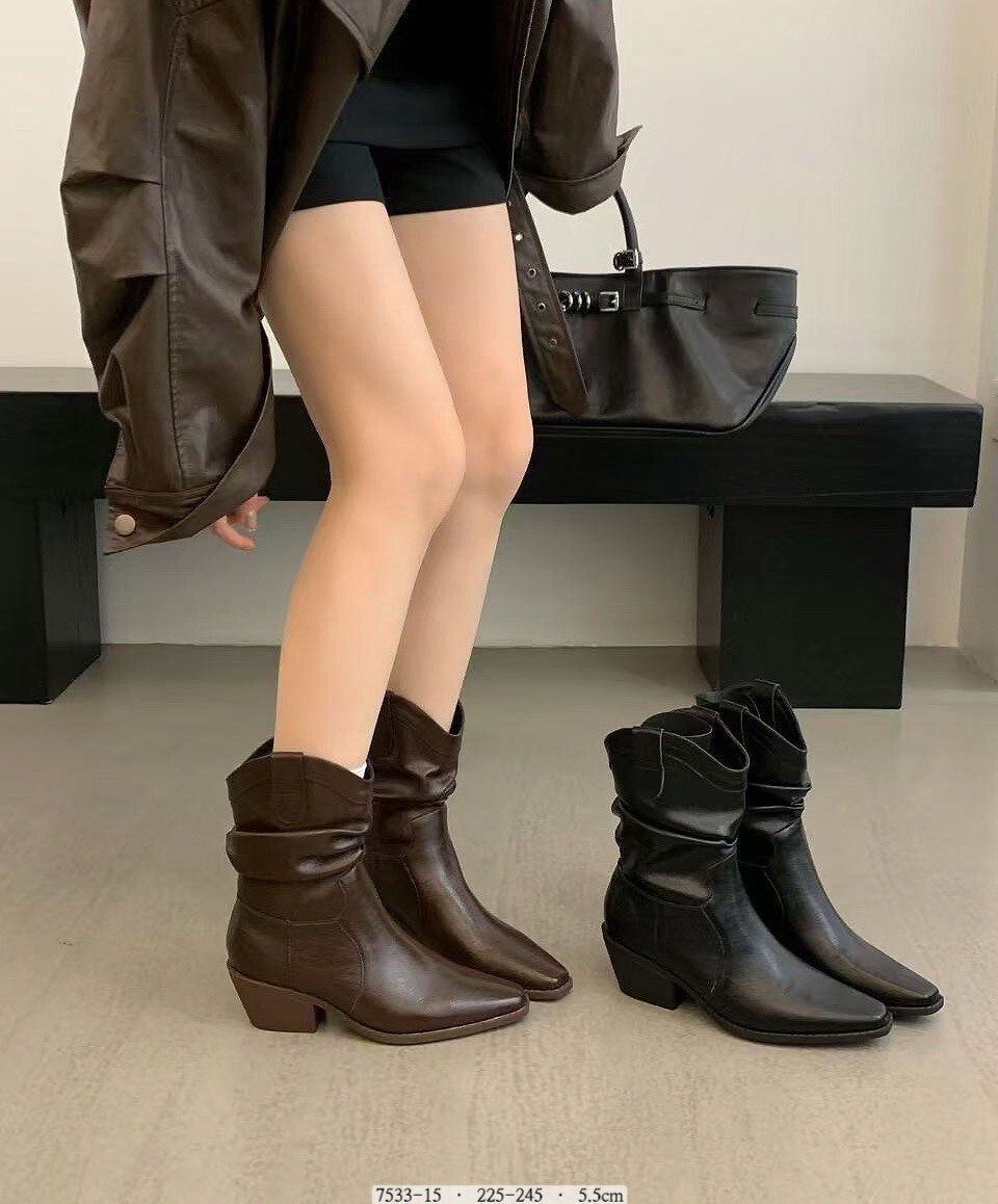 7533-15韓國霧光復古皺褶西部靴