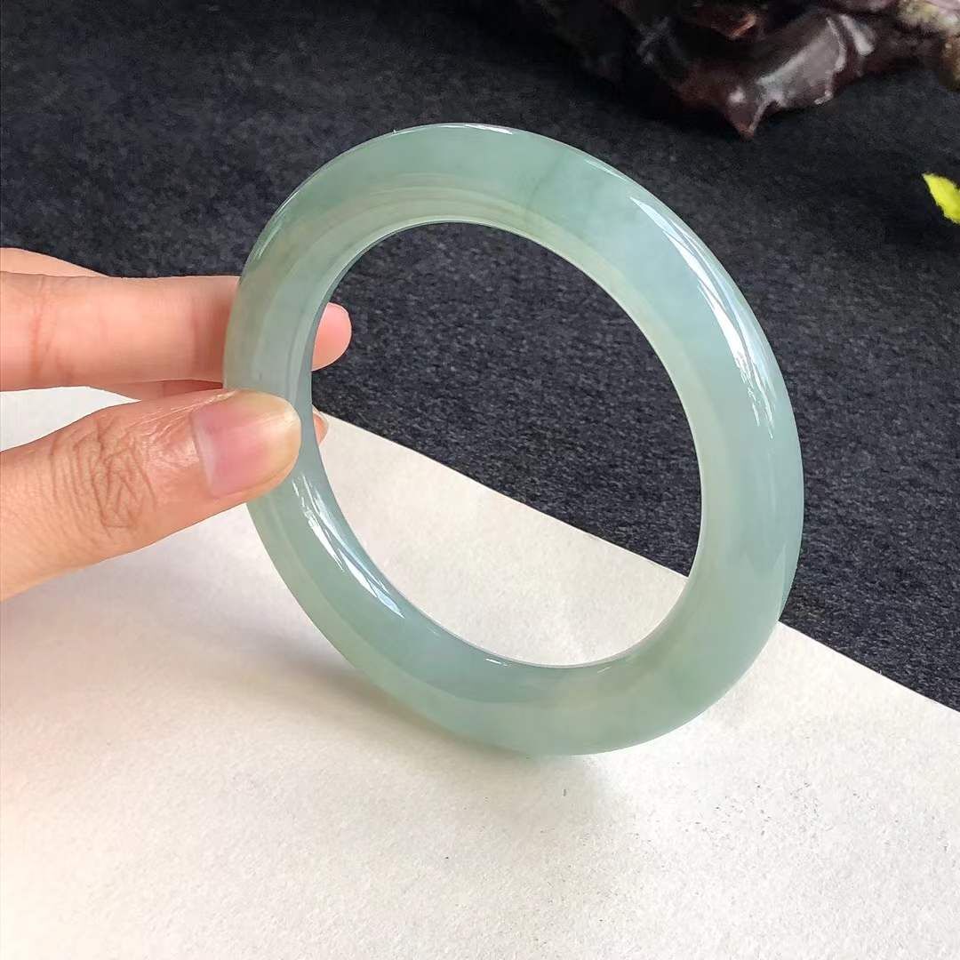 9252652 57.2mm冰糯種晴水底飄綠翡翠圓條手鐲 (56-58)