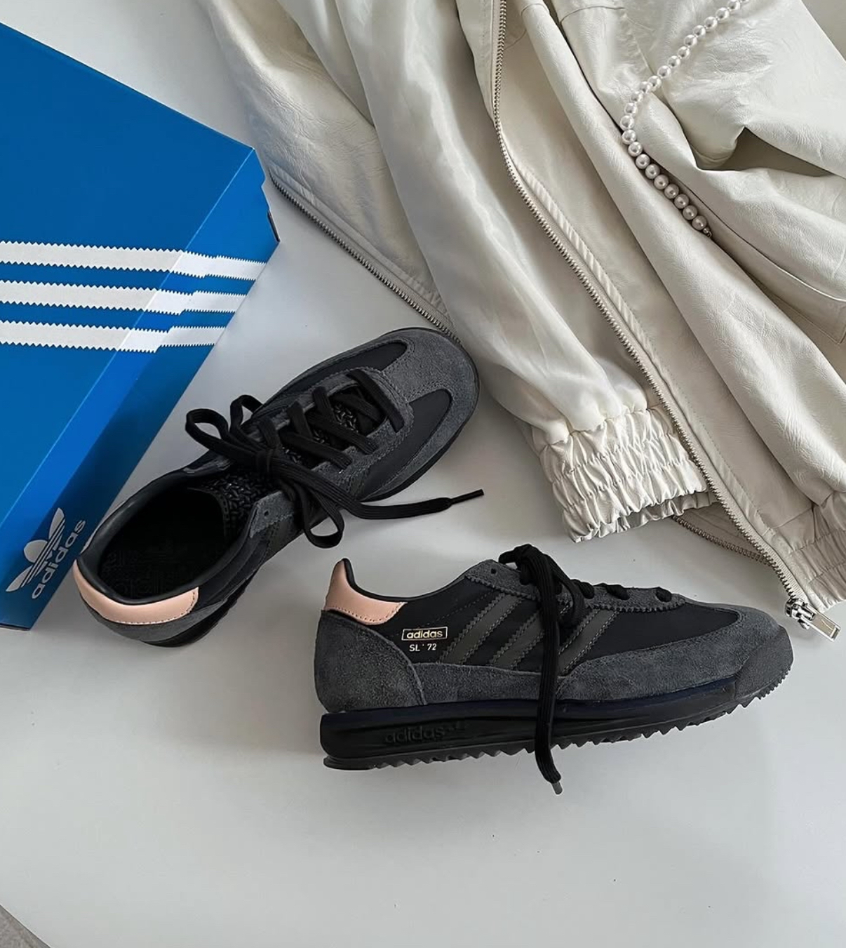 Adidas Originals SL 72 碳黑色 黑色 麂皮 復古 慢跑鞋 T頭鞋 IG4646/預購