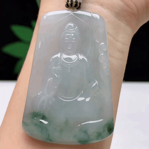925310 翡翠飄花觀音牌