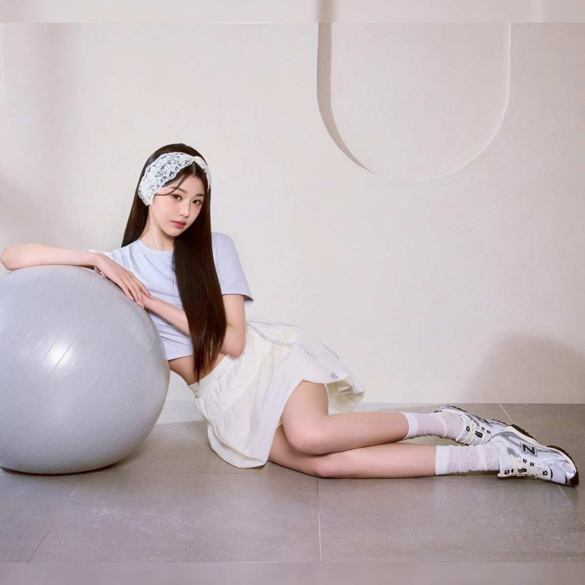 男女鞋 NEW BALANCE U204L 奶油霧藍 張員瑛 IU 邵雨薇 張若南同款 網眼 透氣 復古 麂皮 薄底 附雪紡紗鞋帶 休閒鞋【U204LSWD】U240L