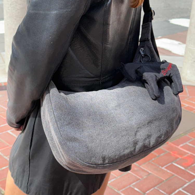 美國 BAGGU 新月肩背包 洗舊單寧 黑 (M)