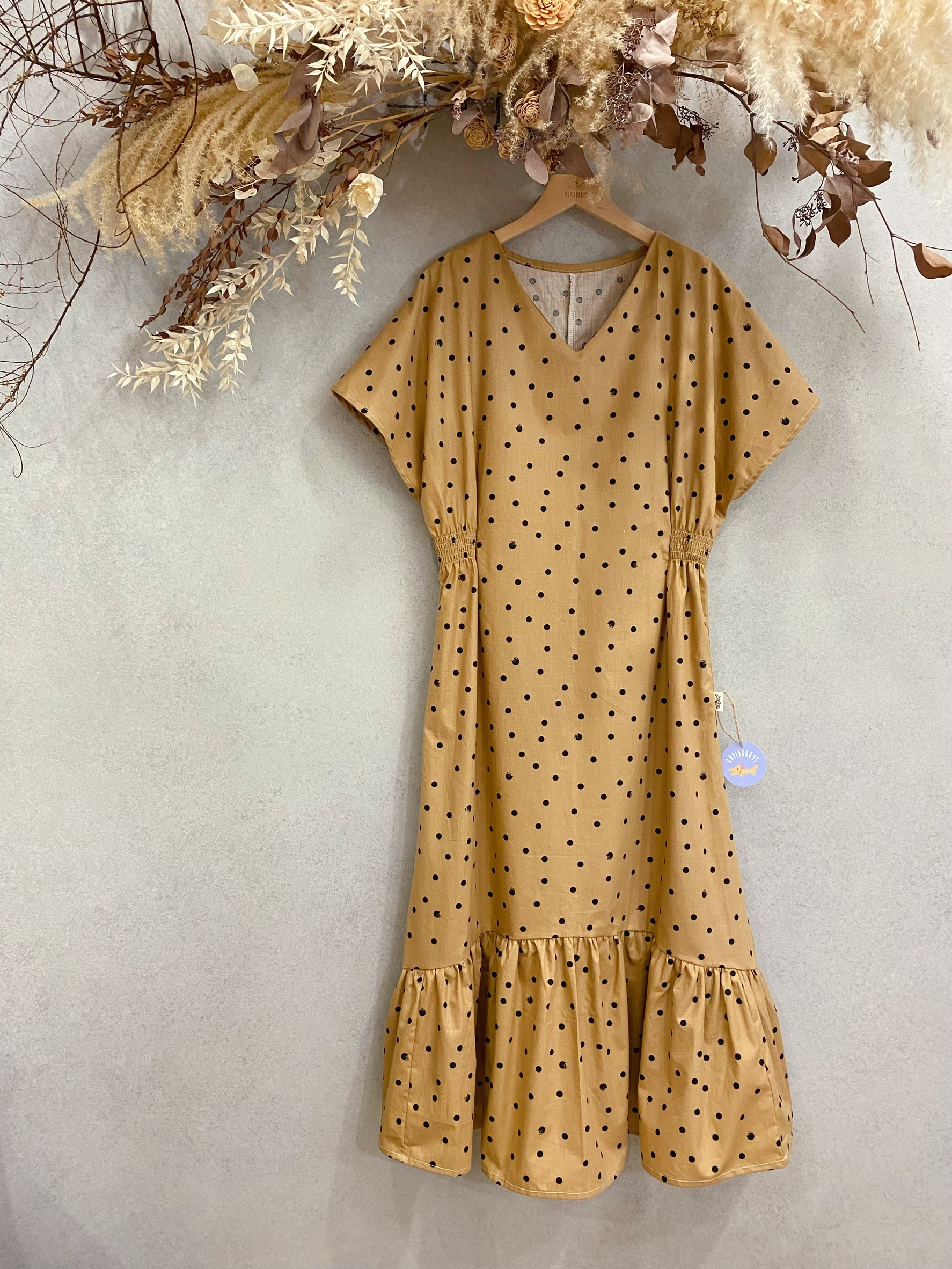 珍珠奶茶貓咪 媽咪落肩束腰長洋裝