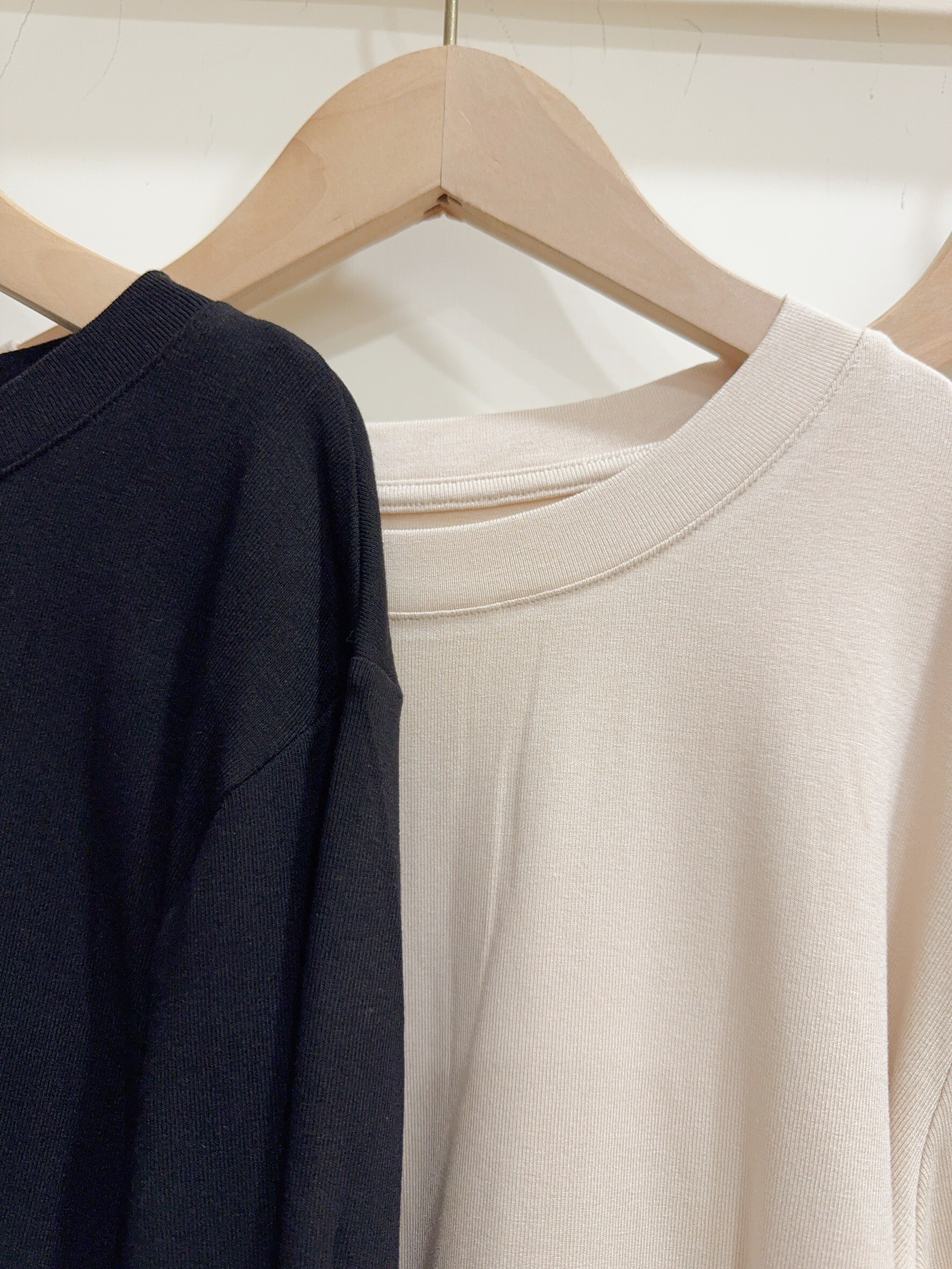 835圓領必買超彈打底長袖