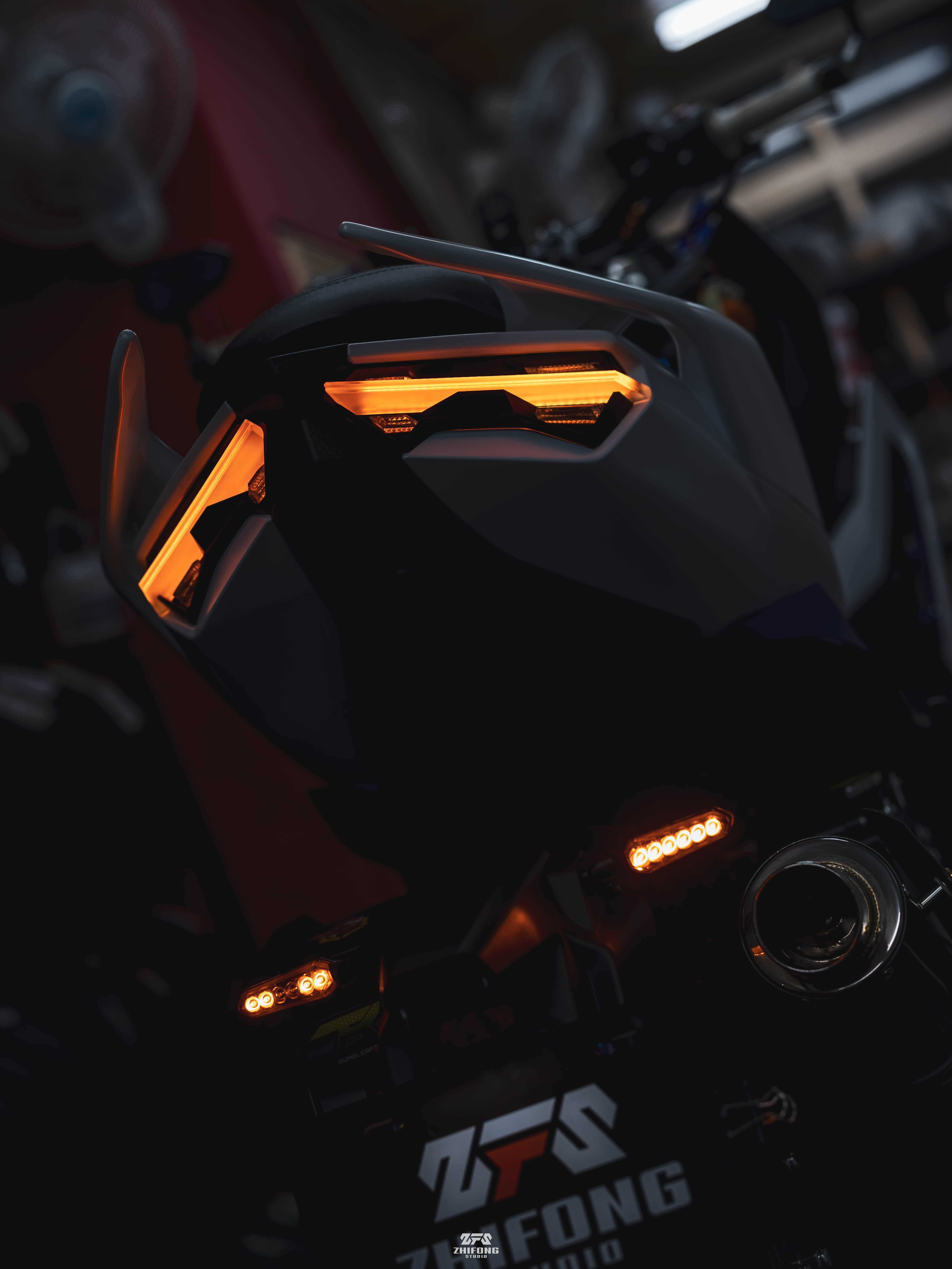 【 金鑫燈藝 】DRG2.0 跑格進化尾燈