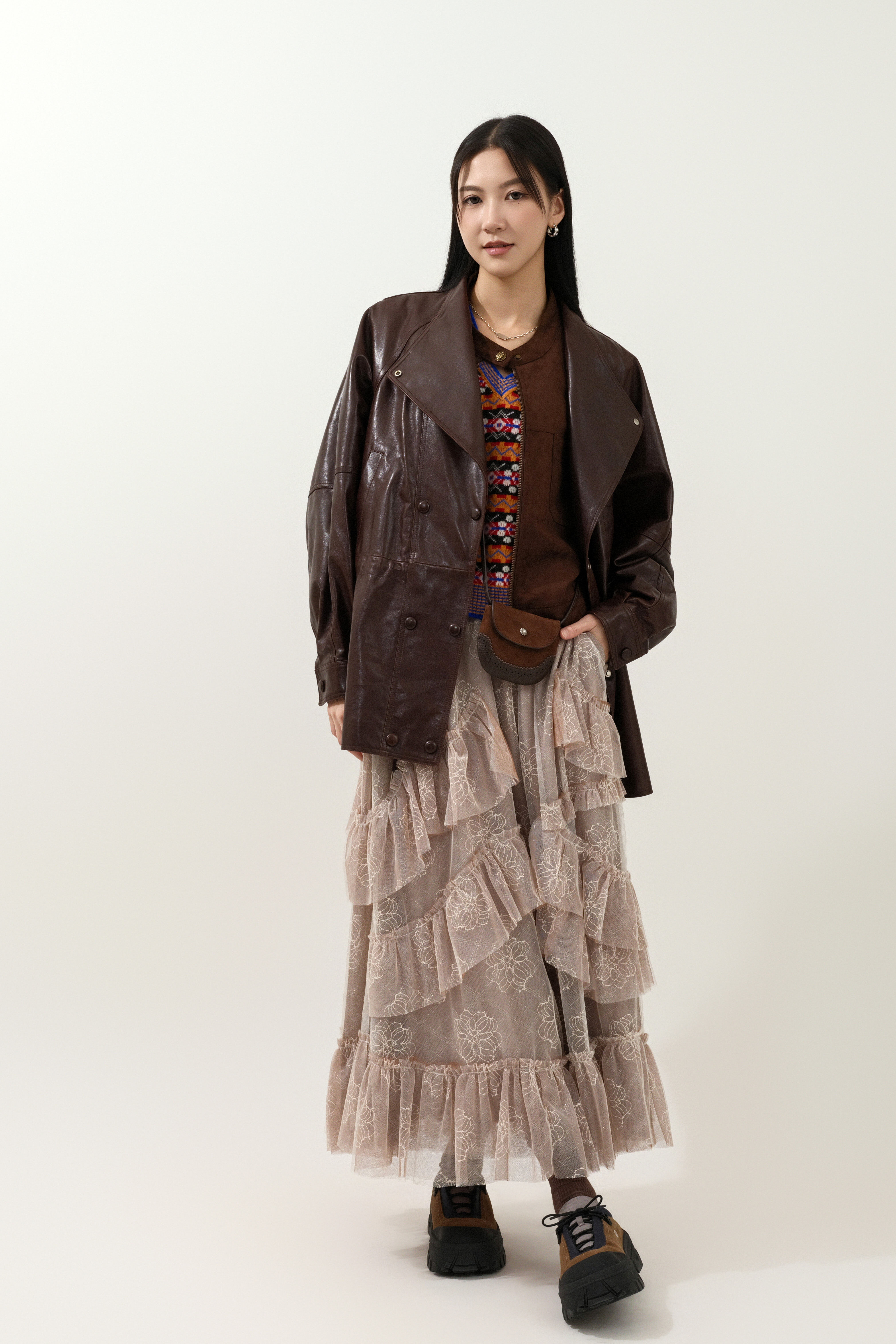 FW25_0076（真皮外套＋背心＋上衣＋半截裙）