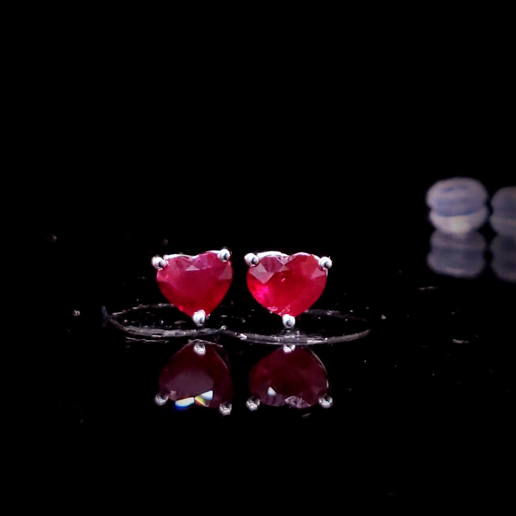 18K White Gold 1.29ct Heart Shaped Ruby Earrings