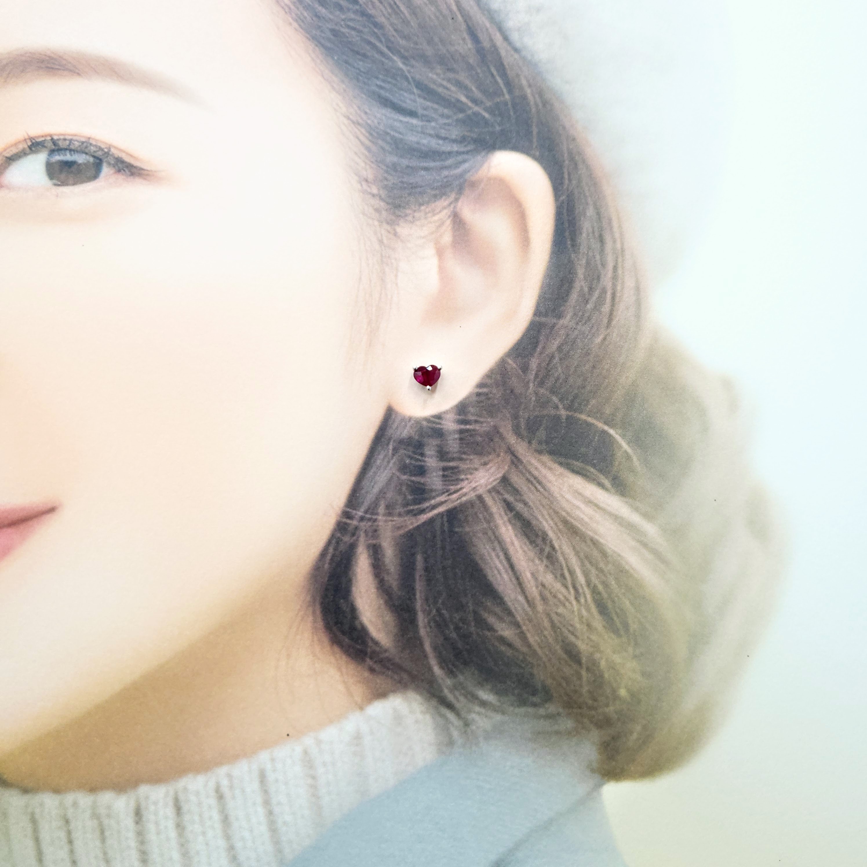 18K White Gold 1.29ct Heart Shaped Ruby Earrings