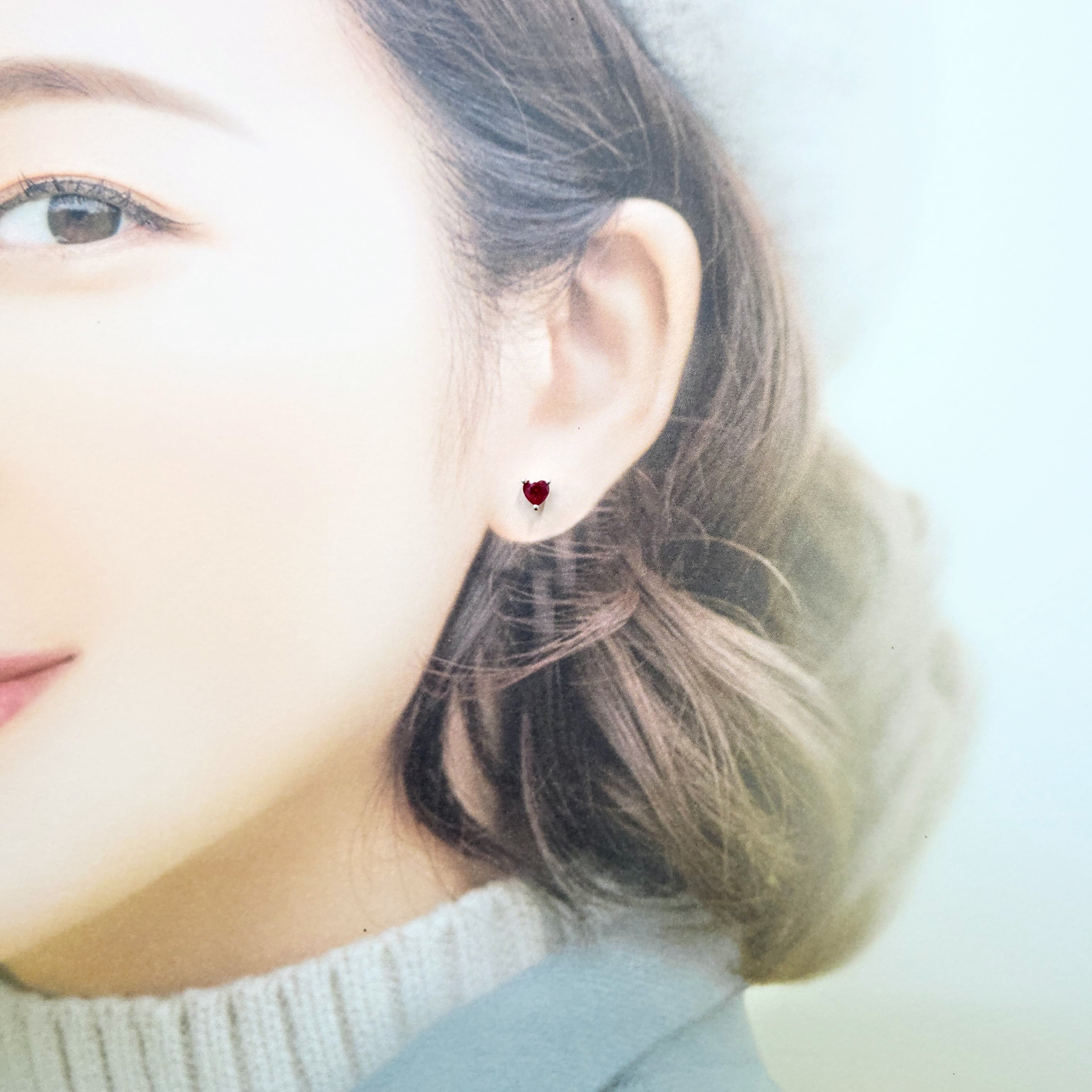 18K White Gold 0.95ct Heart Shaped Ruby Earrings