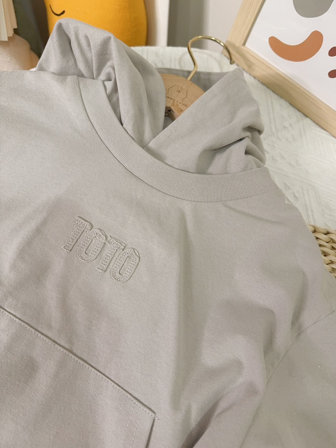 55037拼接感連帽上衣c34