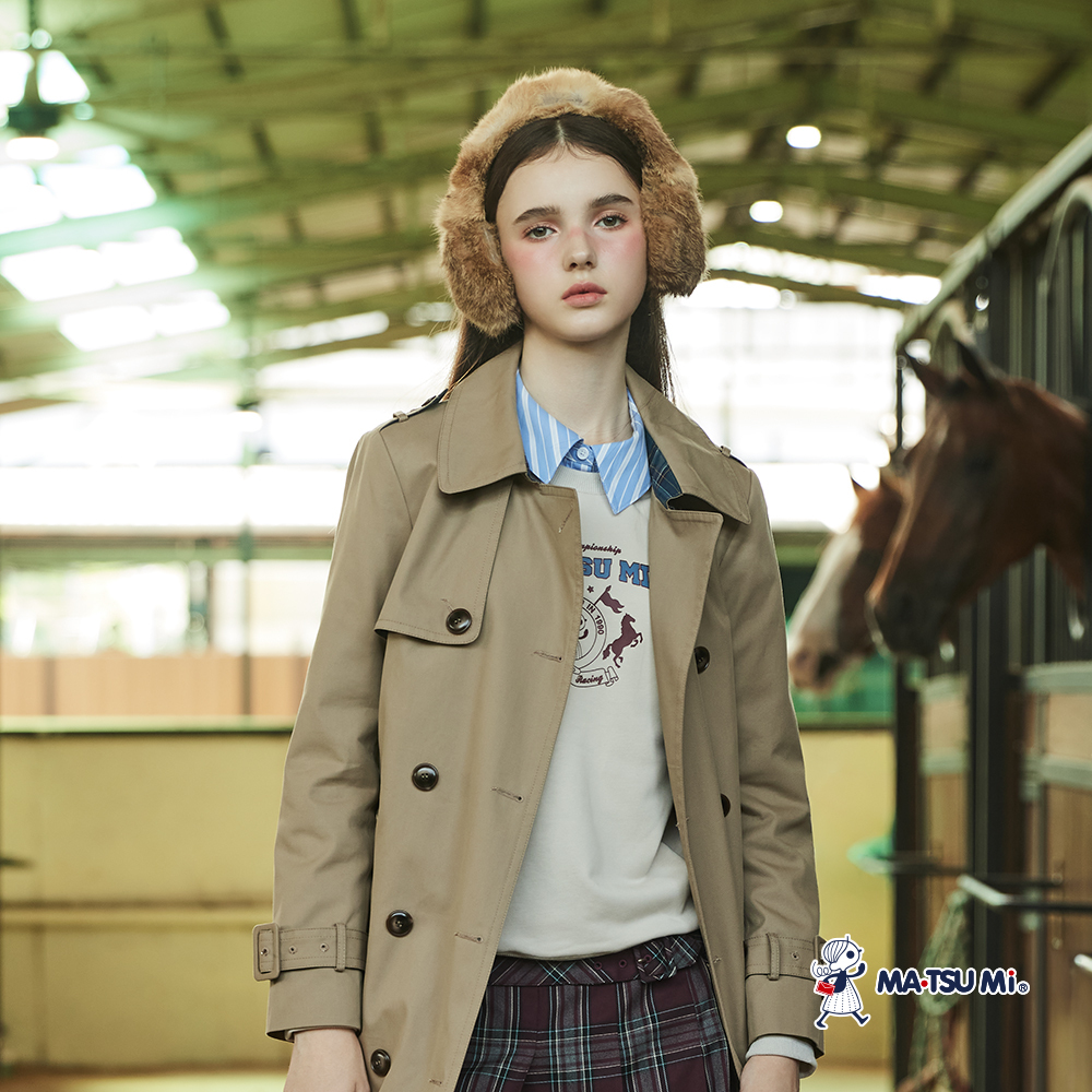 MA‧TSU Mi 簡約學院風質感印刷圓領長袖棉上衣(卡其.深灰)