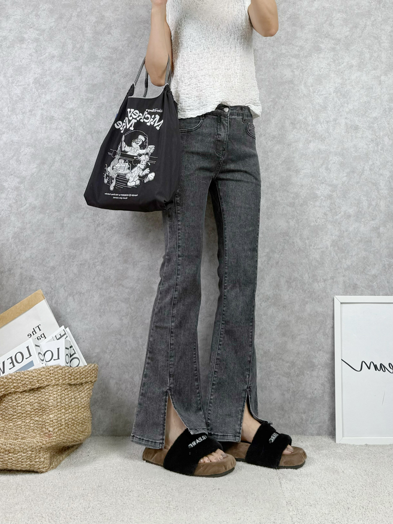 顯瘦修身又百搭的時尚必備款★3D車線前開衩喇叭褲