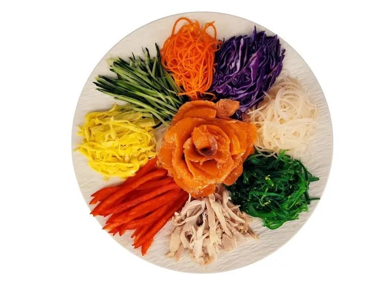 【#撈起風山水起】煙三文魚手撕雞撈起