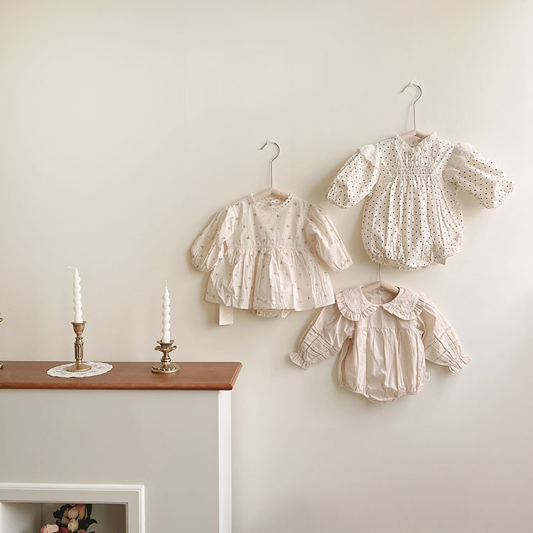 浪漫緹花抓皺澎澎袖包屁衣