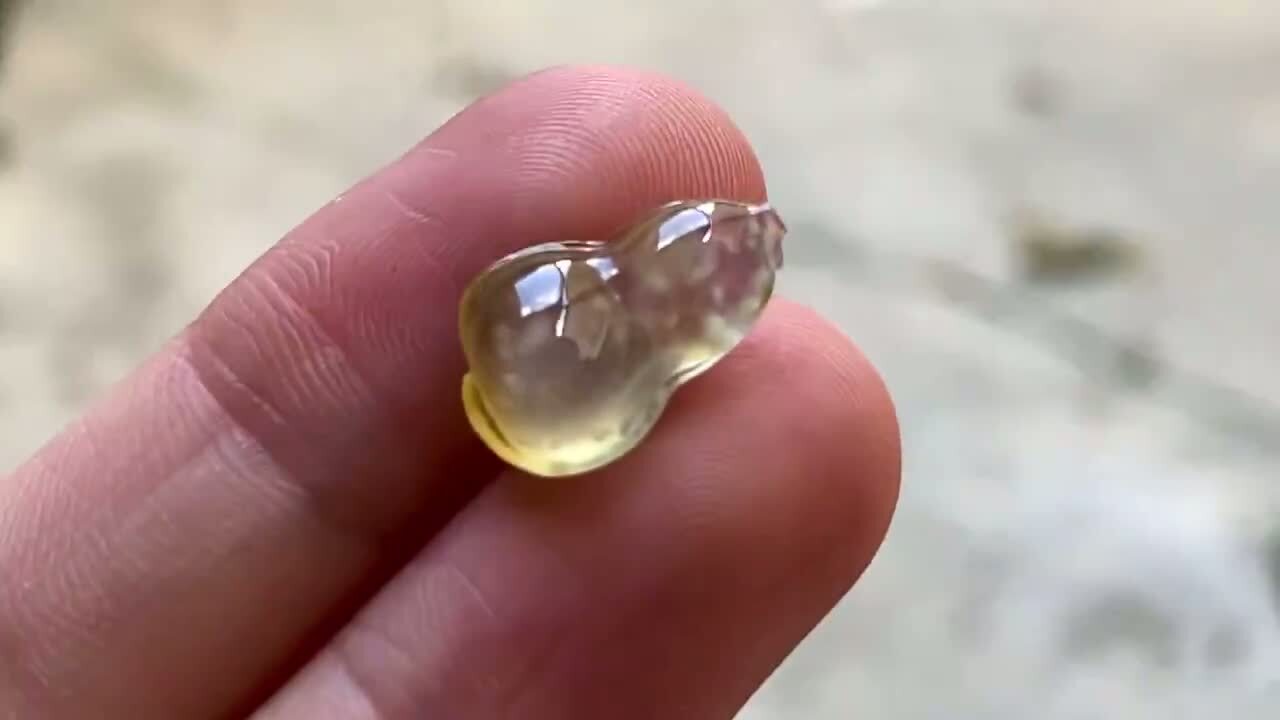 925554 翡翠玻璃鋼黃金葫蘆