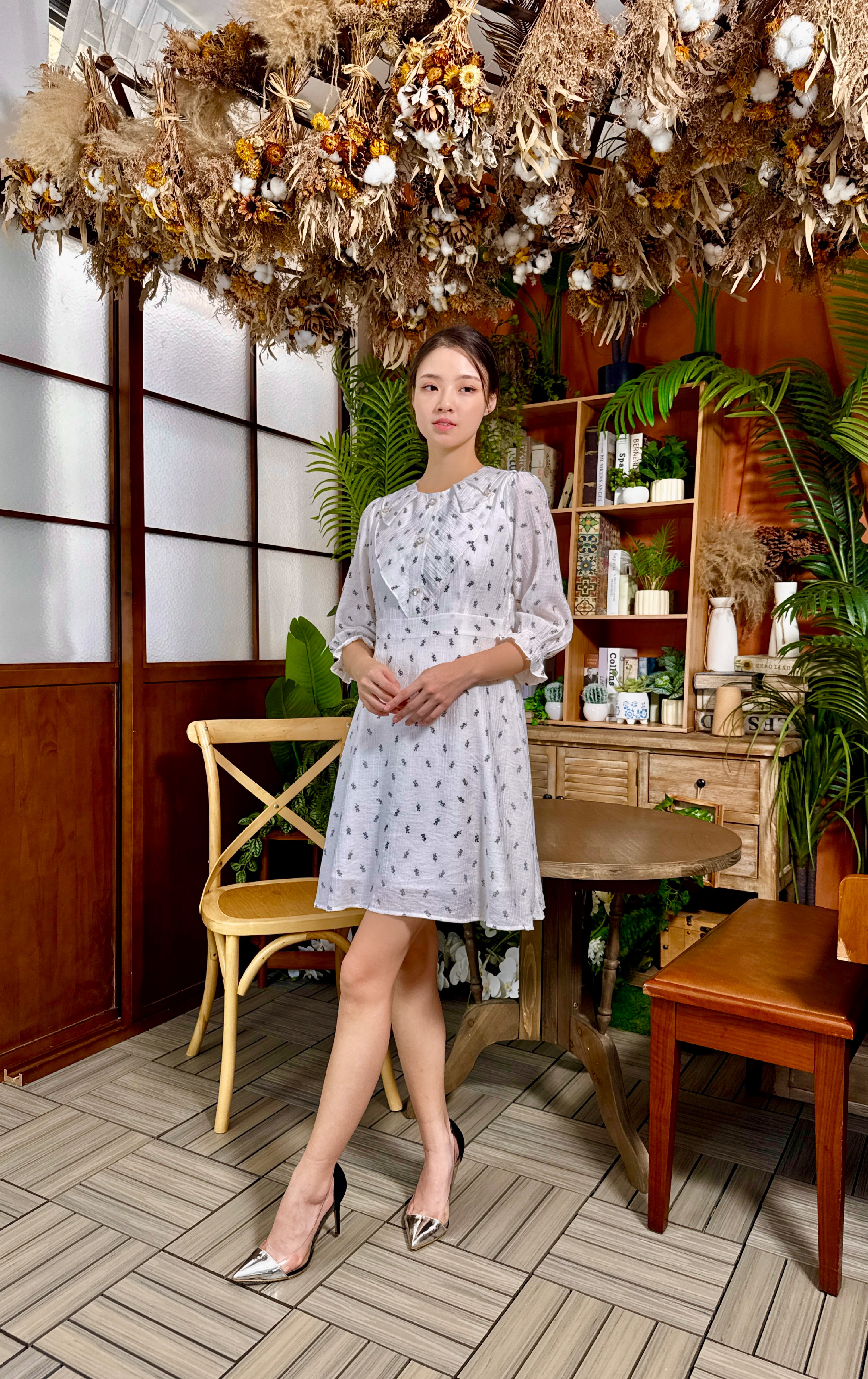 碎花荷葉領連身裙 OP0561